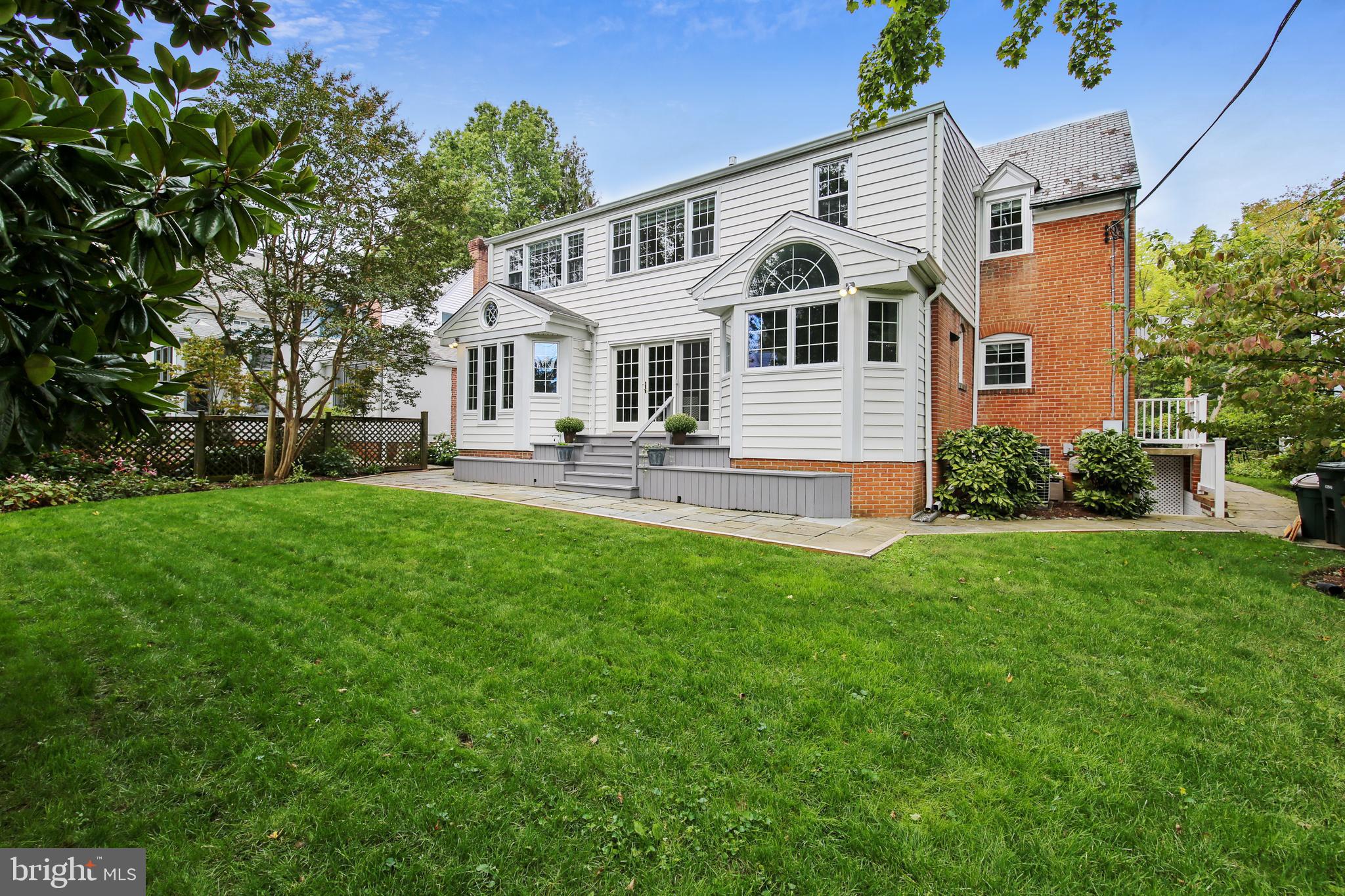 CHEVY CHASE VILLAGE - Residential