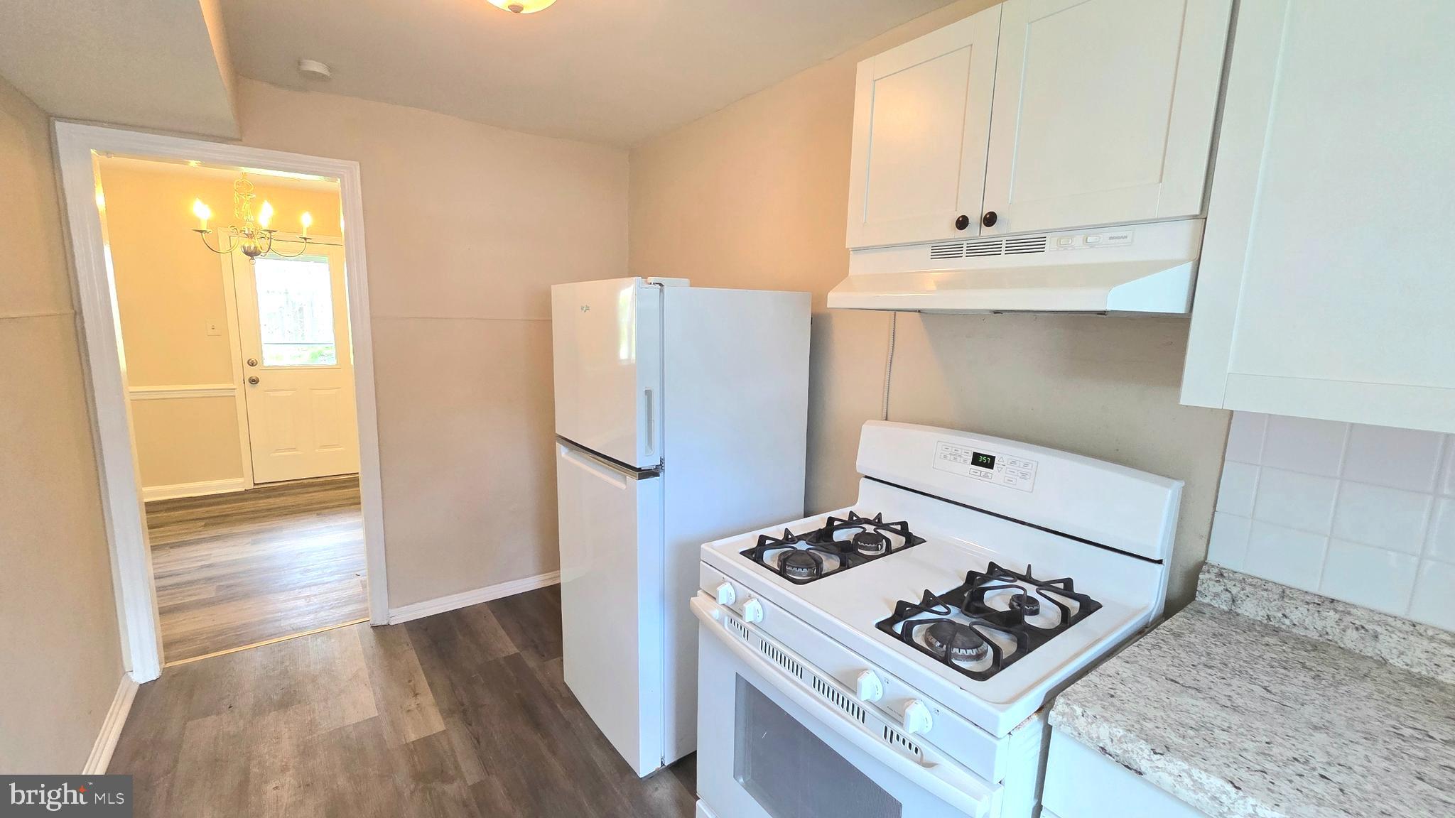 EDGEMOOR GARDENS - Residential