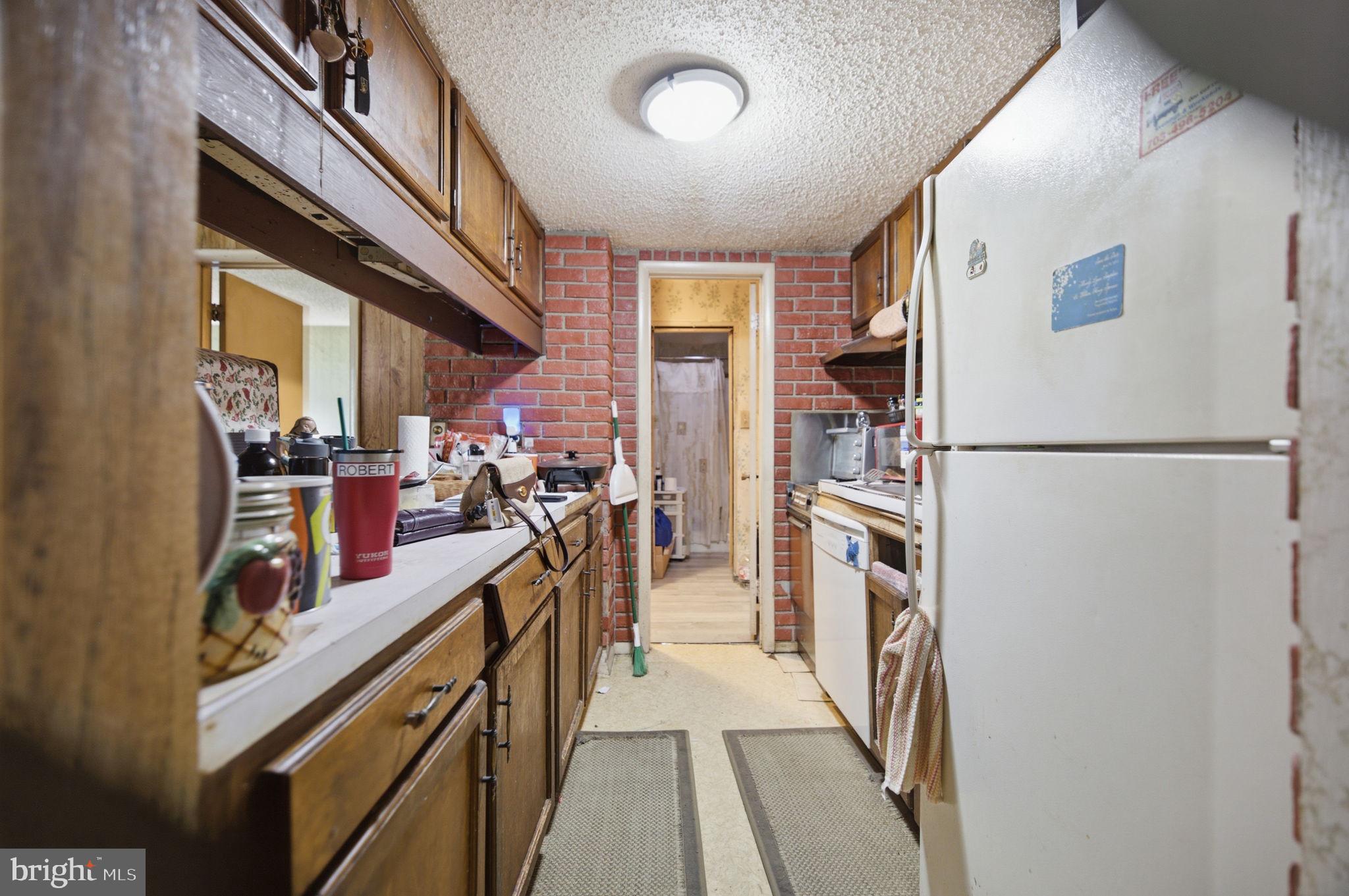 ASHBY - Residential