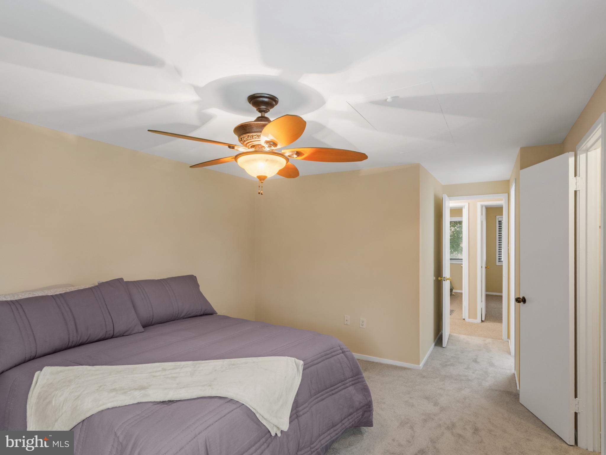 OAKLAND MILLS - Residential