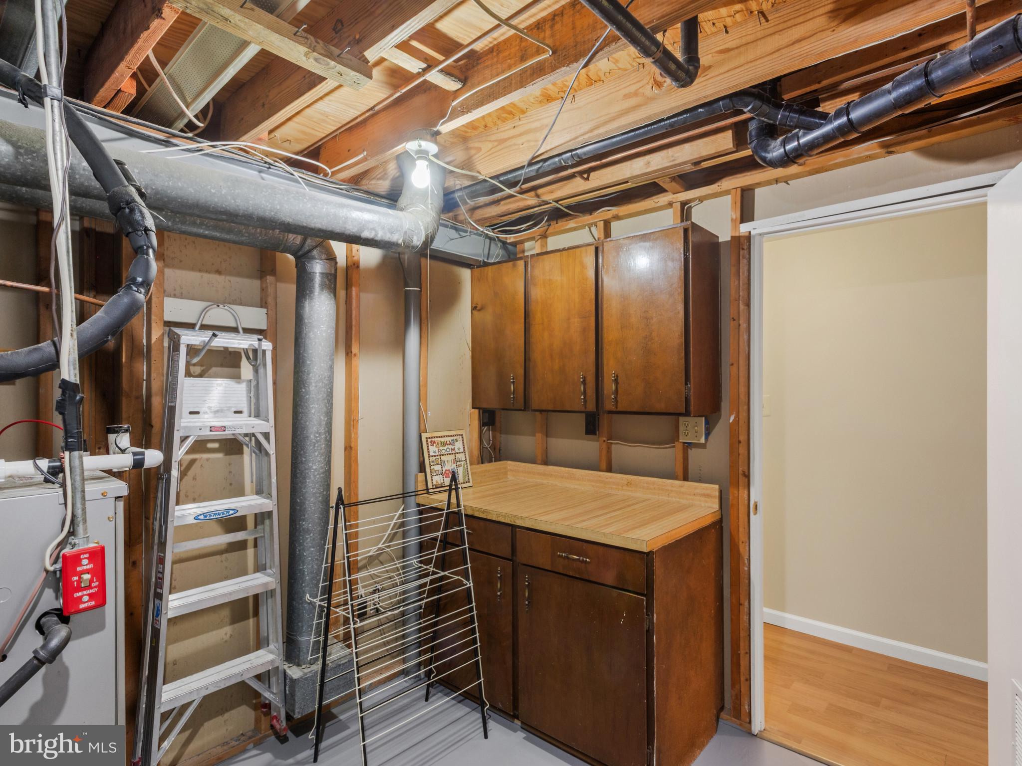 OAKLAND MILLS - Residential