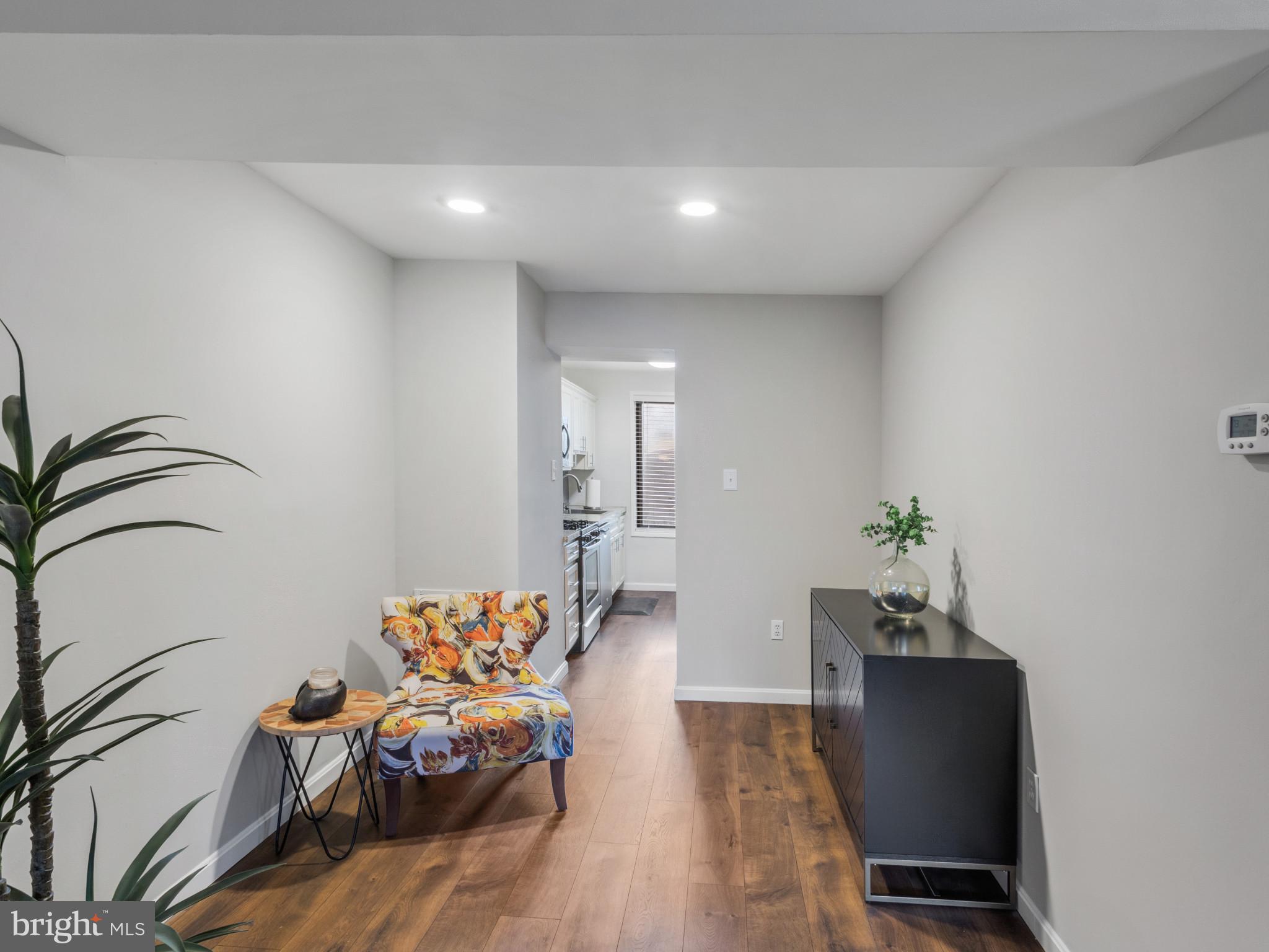 OAKLAND MILLS - Residential