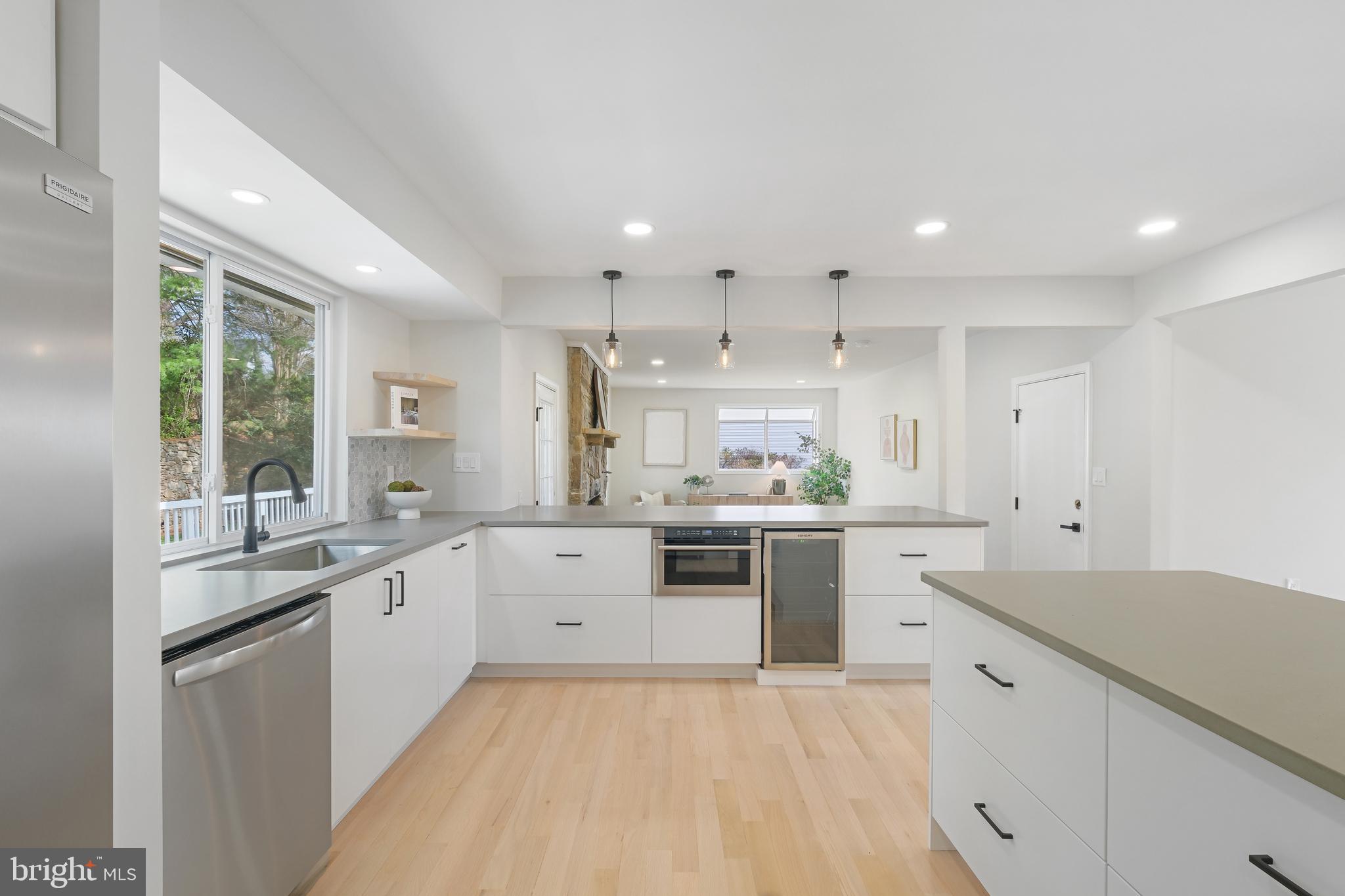 TIMBERLAWN - Residential