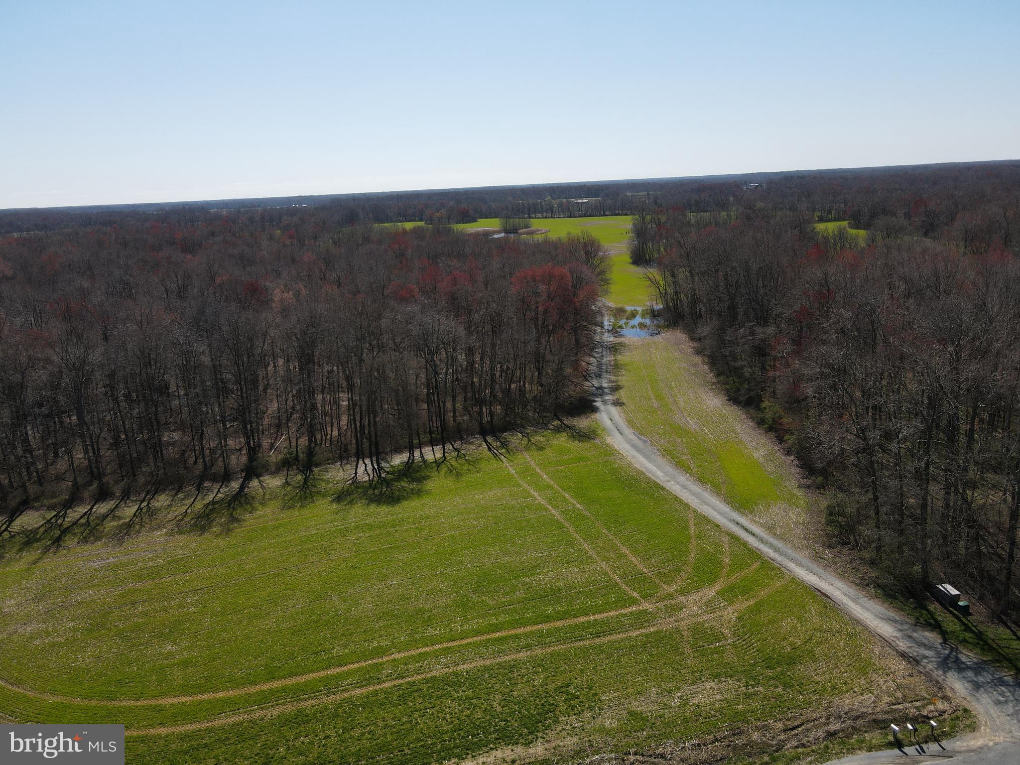 MILLINGTON - Farm