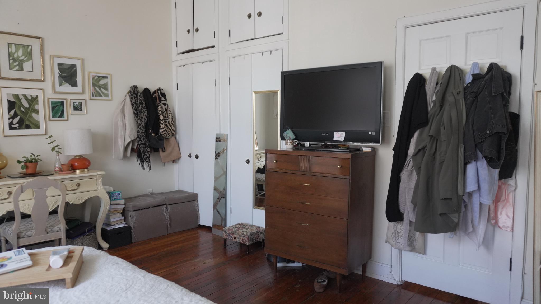 OLDE KENSINGTON - Residential Income