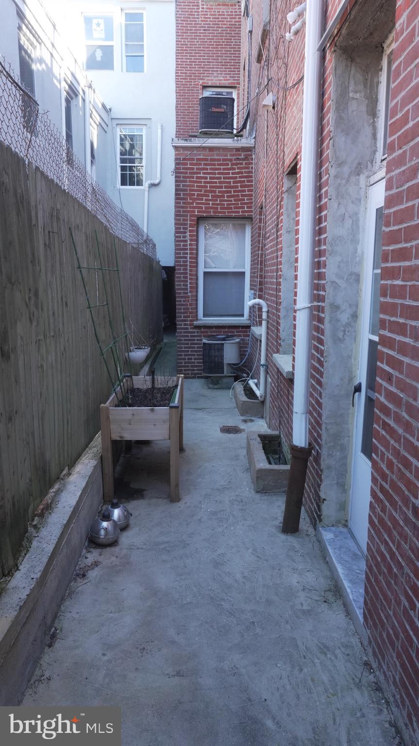 OLDE KENSINGTON - Residential Income