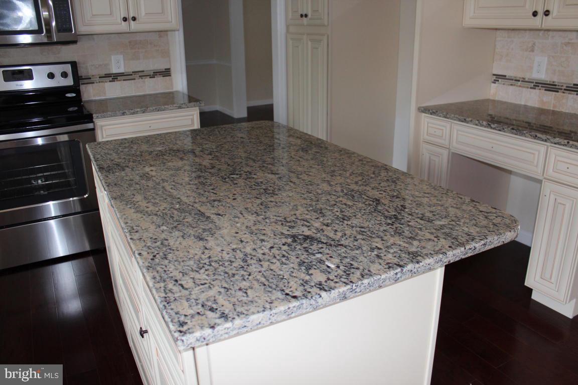 SOUTHRIDGE - Residential