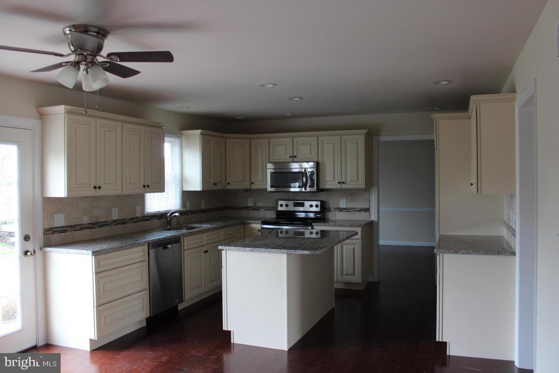 SOUTHRIDGE - Residential