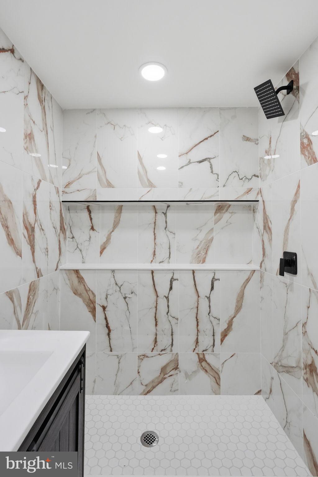 WEST OAK LANE - Residential