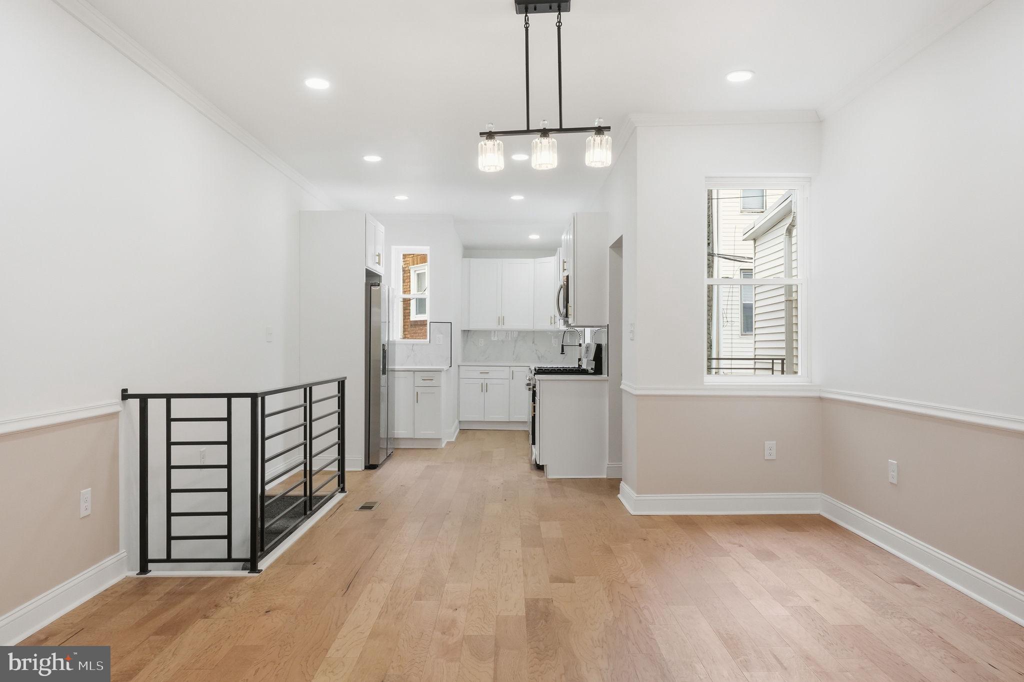 WEST OAK LANE - Residential