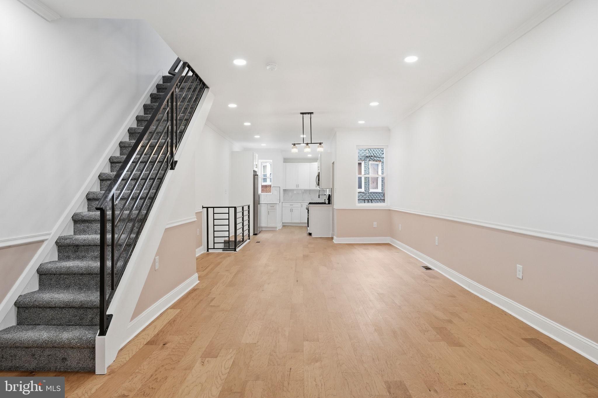 WEST OAK LANE - Residential
