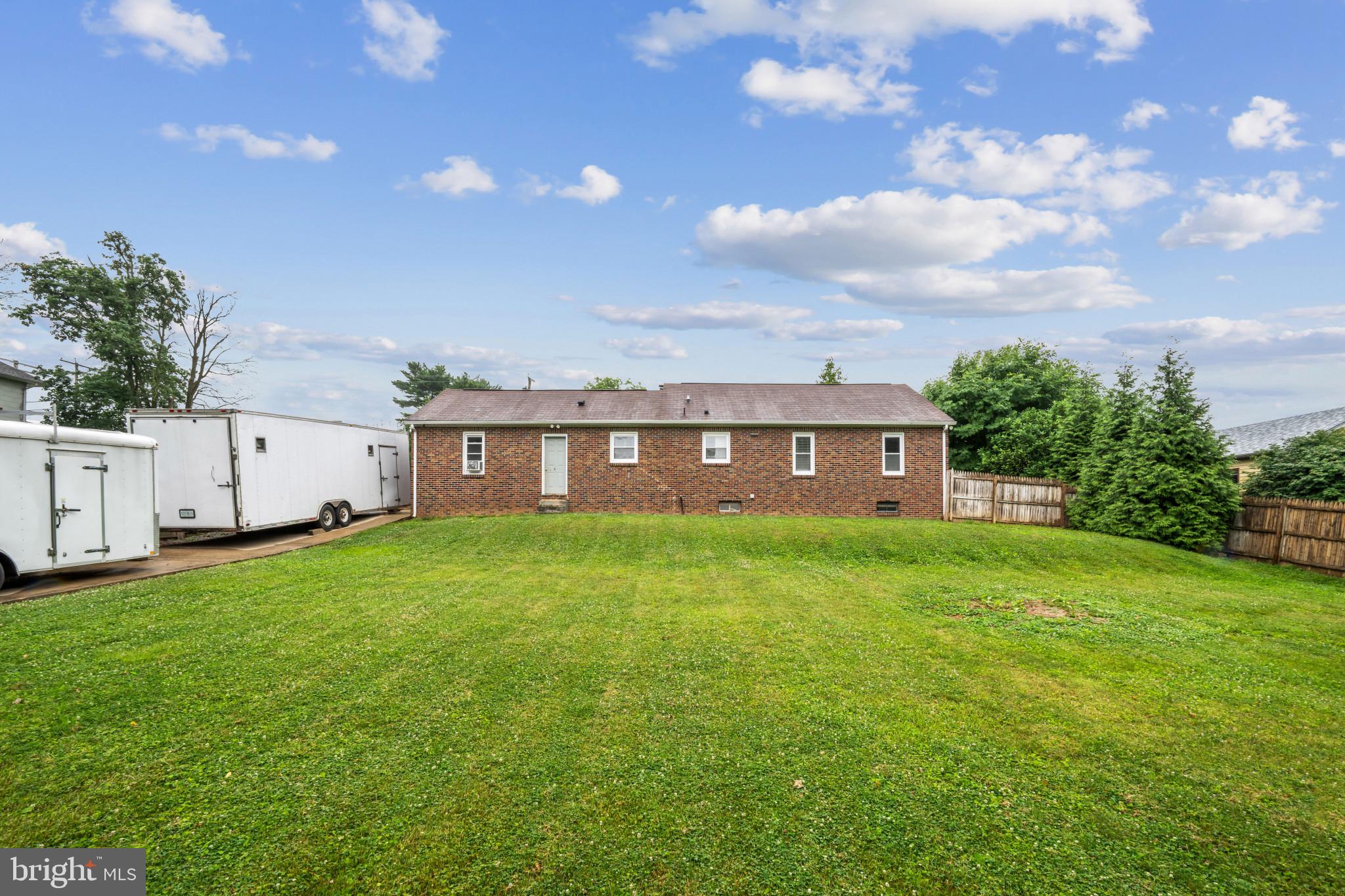FREELAND - Residential