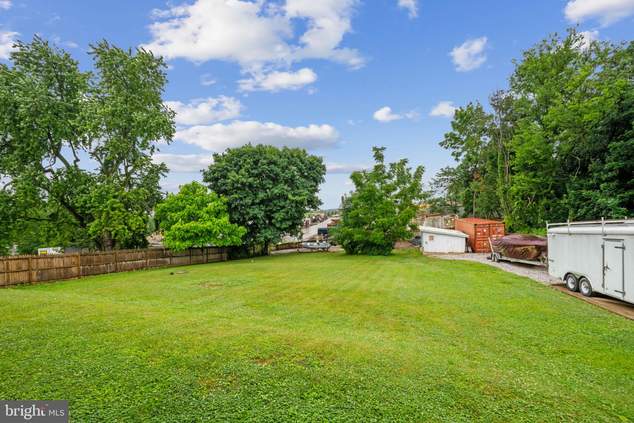 FREELAND - Residential