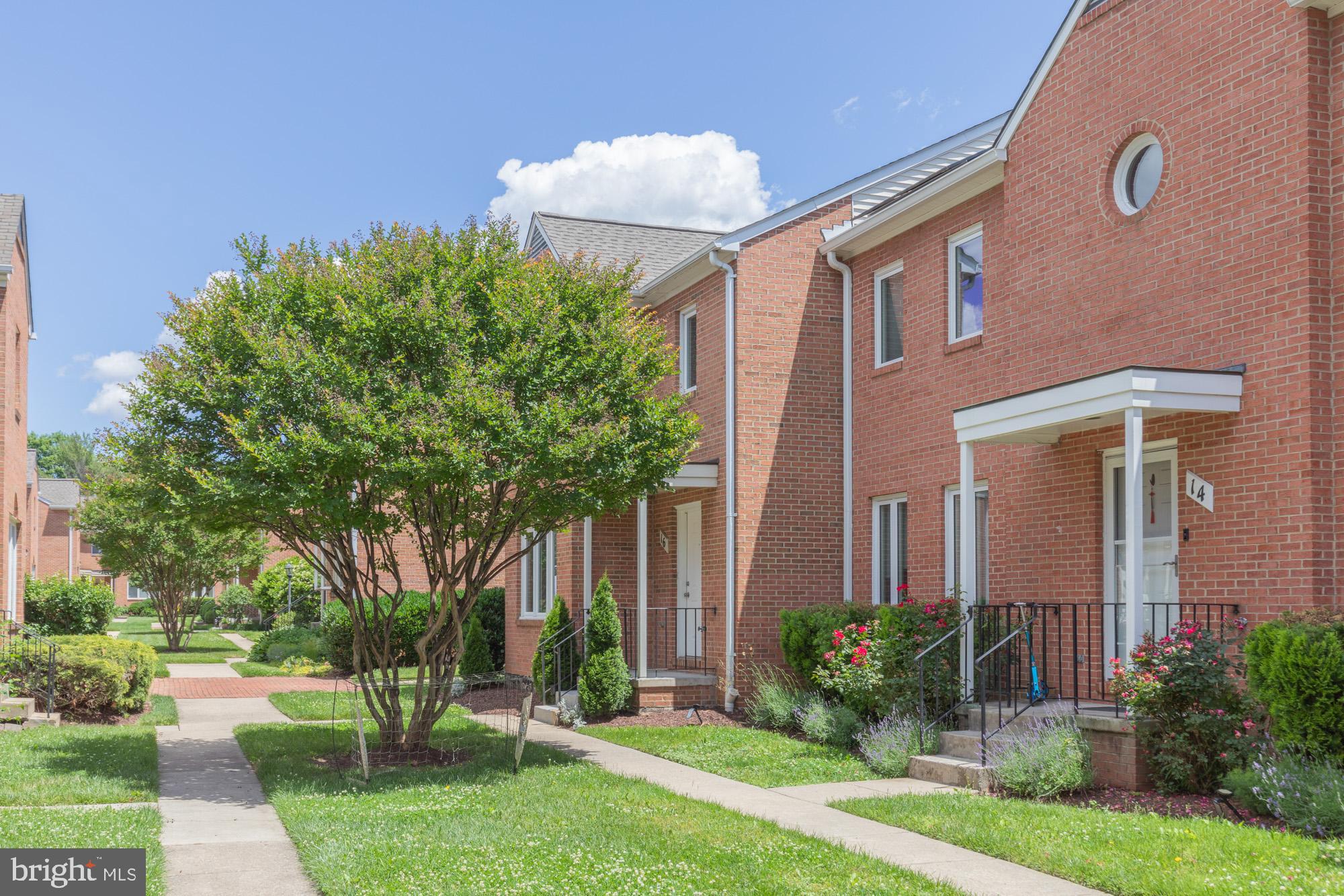 ROCKCREST - Residential