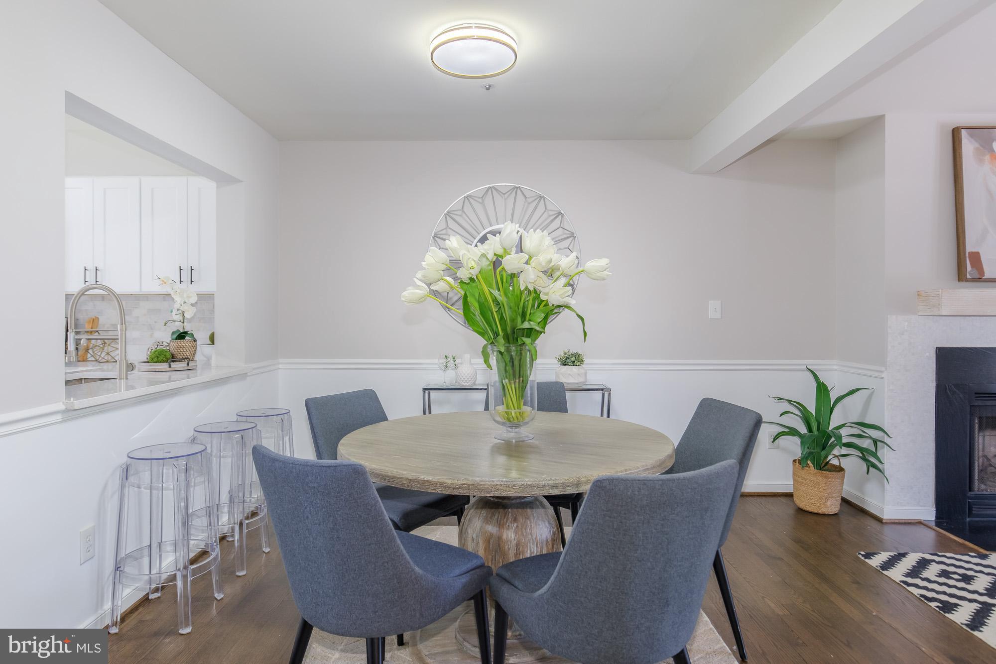 ROCKCREST - Residential