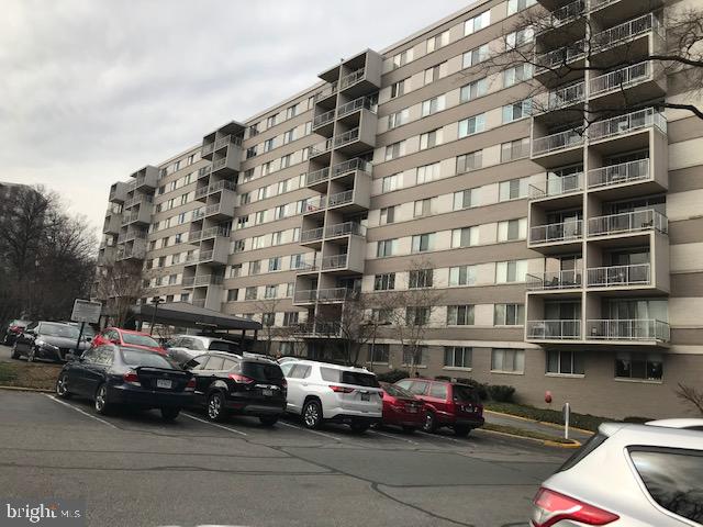 WHITEHALL - Residential Lease
