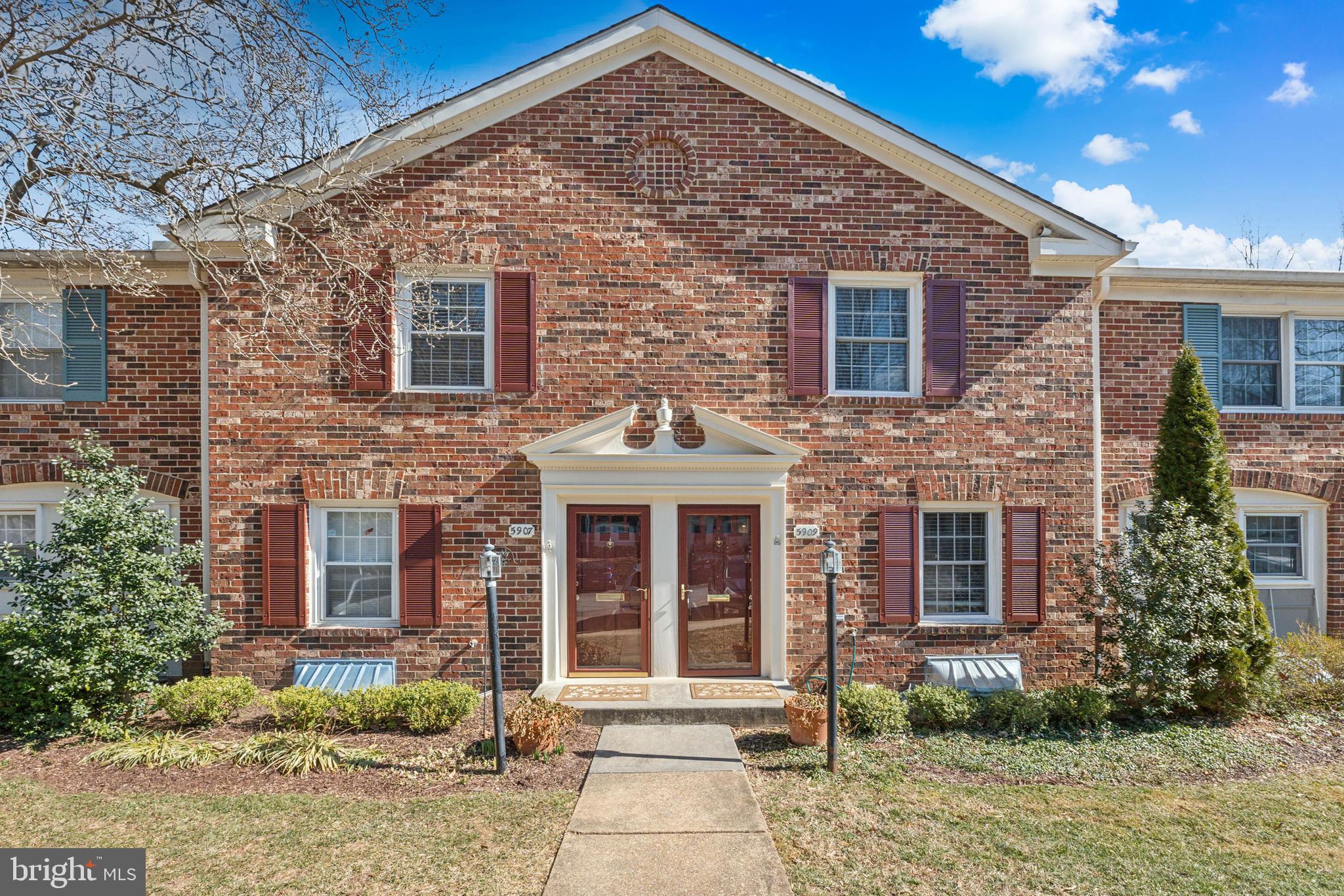Back on the market!! Beautiful 3-level brick townhouse in Cardinal Forest! This move-in ready home features 2 bedrooms, 2 bathrooms, a fully finished walk-out basement and a fenced outdoor area with a patio. The main level features an open living/dining area with built-in cabinets and dry bar, kitchen, and wood flooring throughout. The basement has a spacious recreation room and a full bathroom for the convenience of out-of-town guests, multi-generational living and/or working from home. Community amenities include 2 outdoor pools, 2 clubhouses, tennis courts and tot lots/playgrounds. Condo fee covers gas, water, trash exterior maintenance, landscaping and more! Choose your commute: I-95, Fairfax County Pkwy, Braddock Rd, Express bus to The Pentagon, Springfield-Franconia Metro station and more. All are designed to get you to Tysons Corner, Washington, D.C. and surrounding areas with ease. Add the fact that it's close to Lake Accotink Park and a diverse array of shopping and dining options, and you have an amazing home to enjoy for years to come!