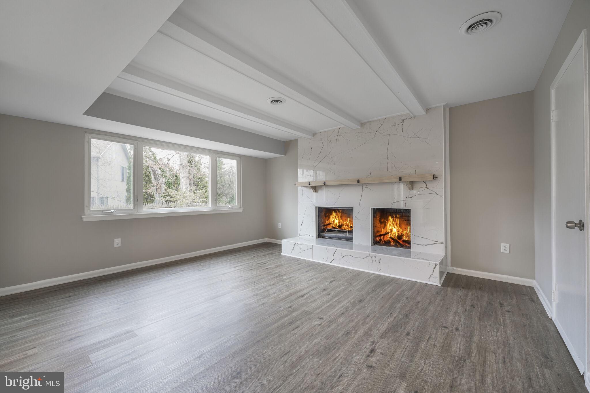 SOUTHERN GROVE - Residential