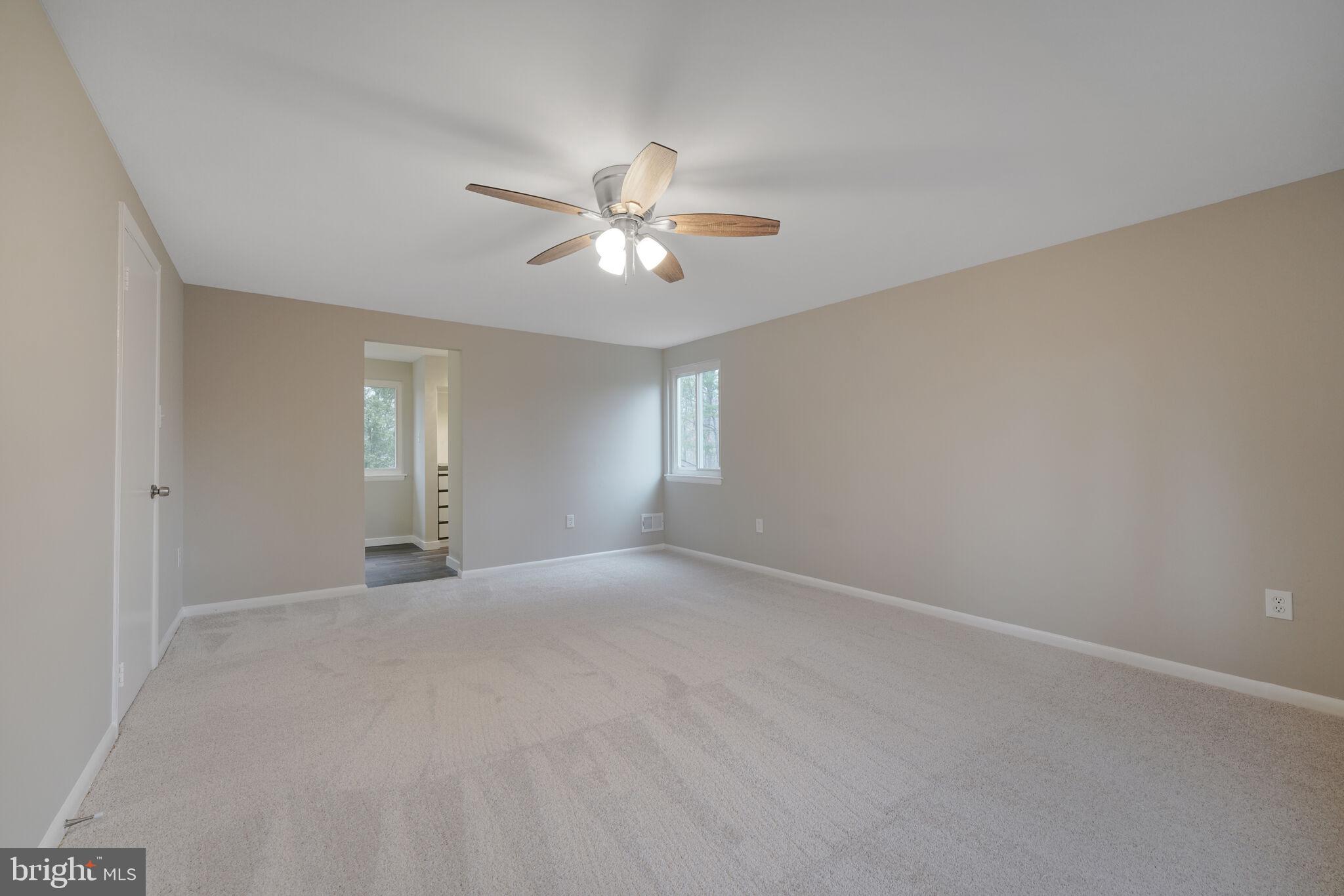 SOUTHERN GROVE - Residential