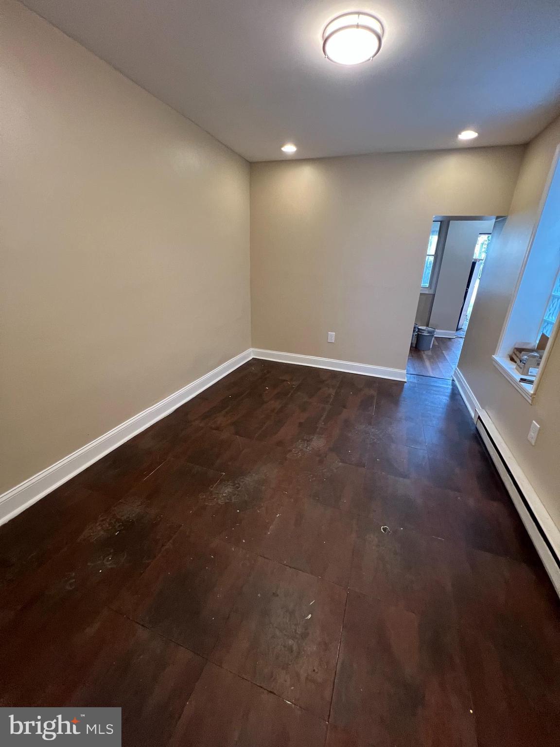 WEST KENSINGTON - Residential