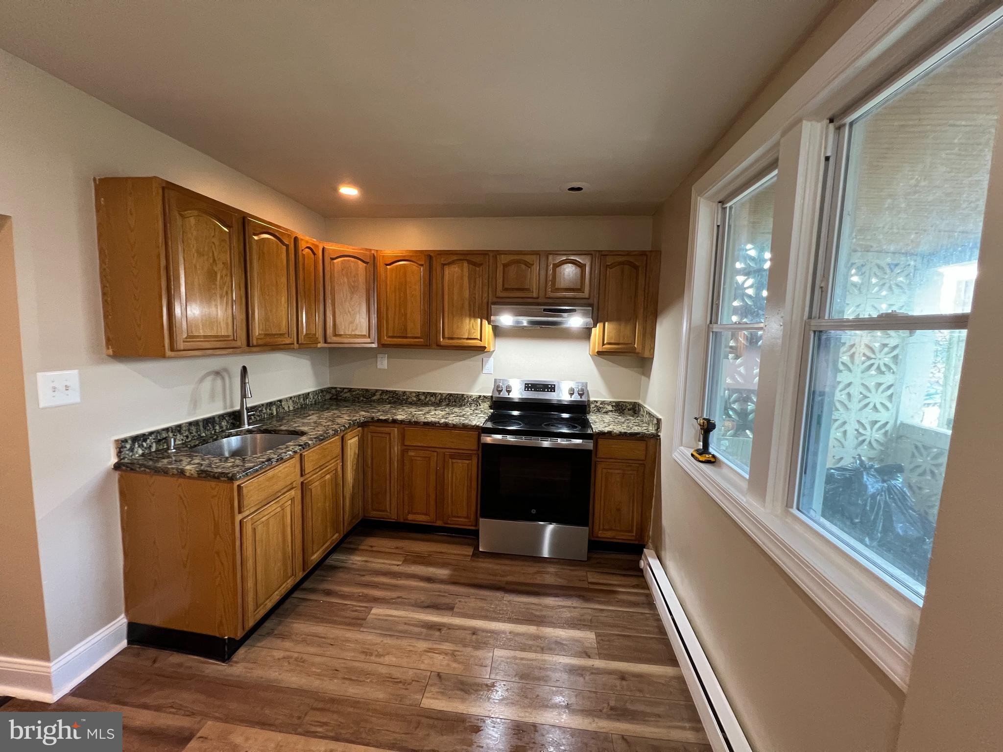 WEST KENSINGTON - Residential