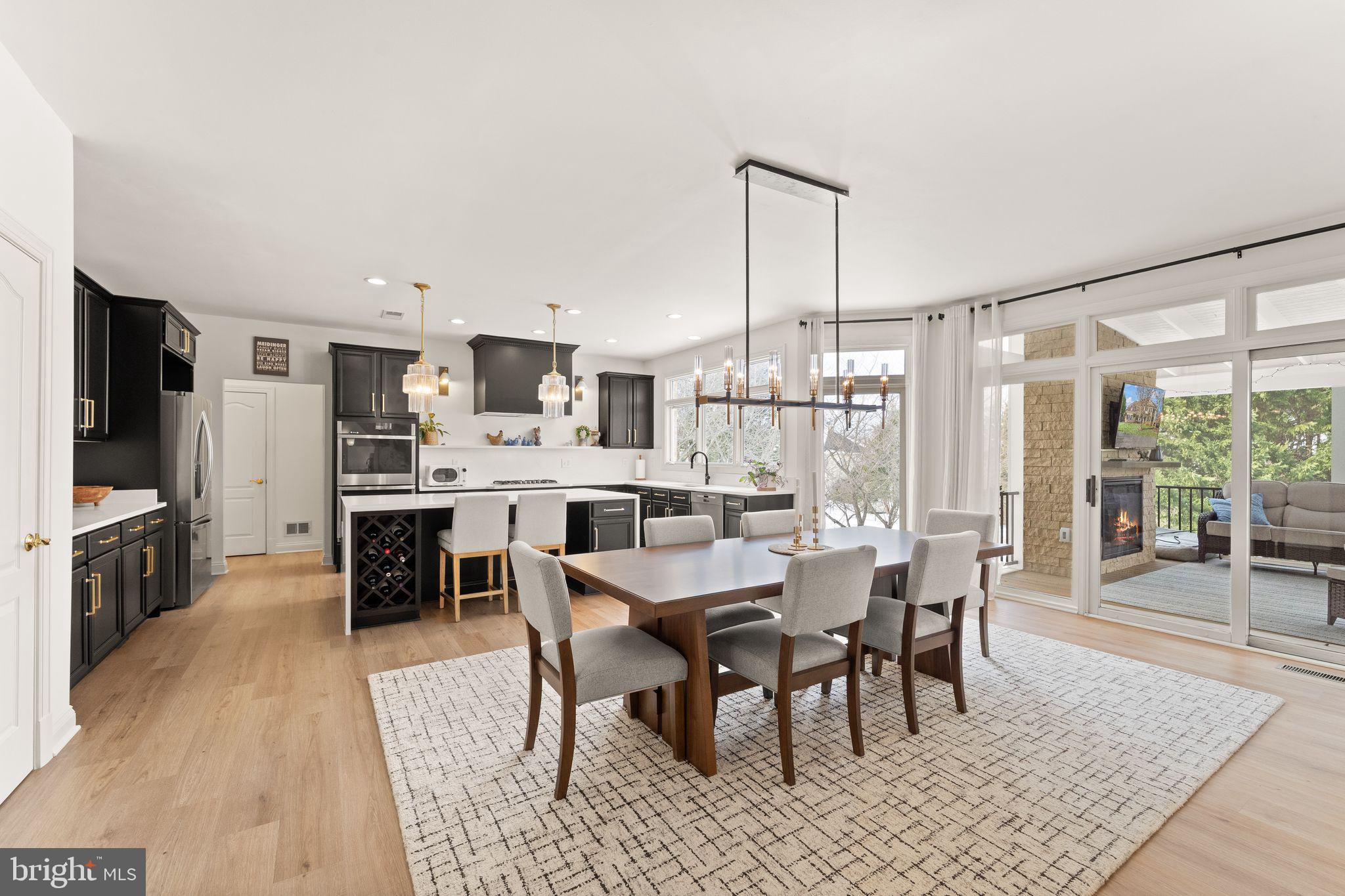 RIVER CREEK - Residential