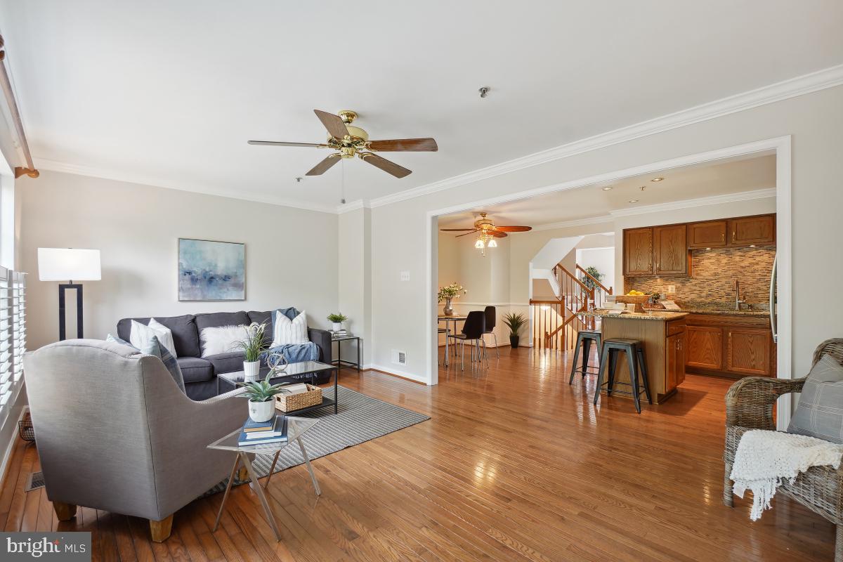 OATLAND FARM - Residential