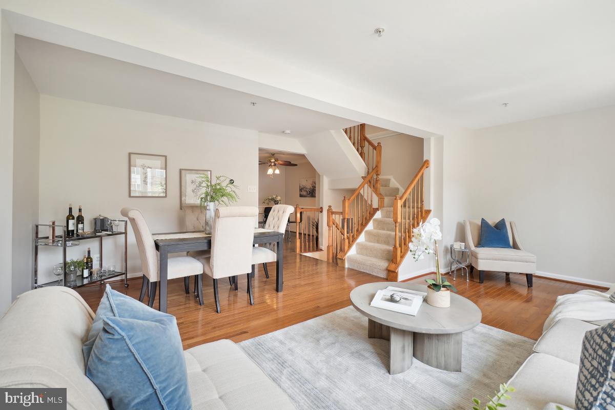 OATLAND FARM - Residential