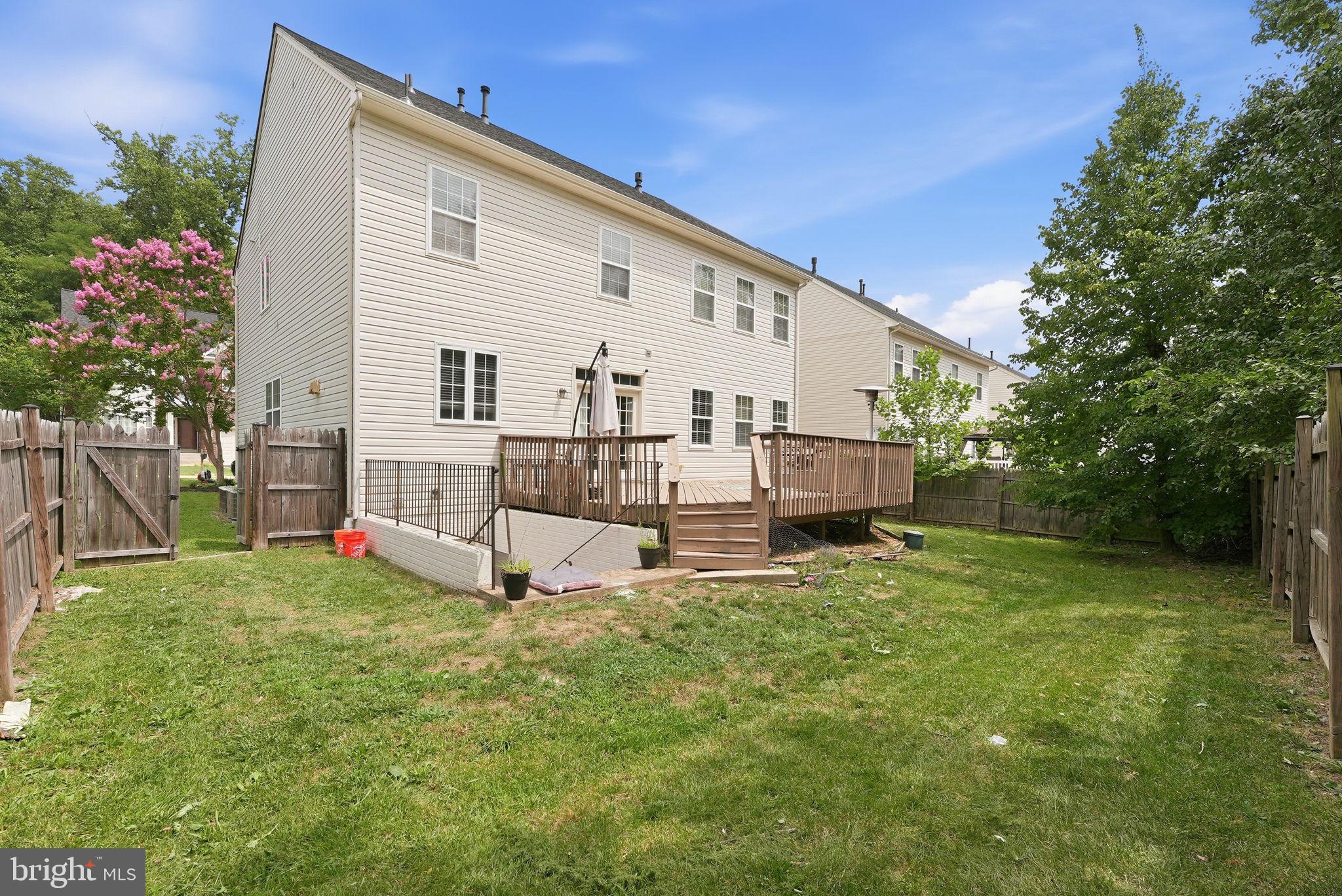 RIVERWATCH - Residential