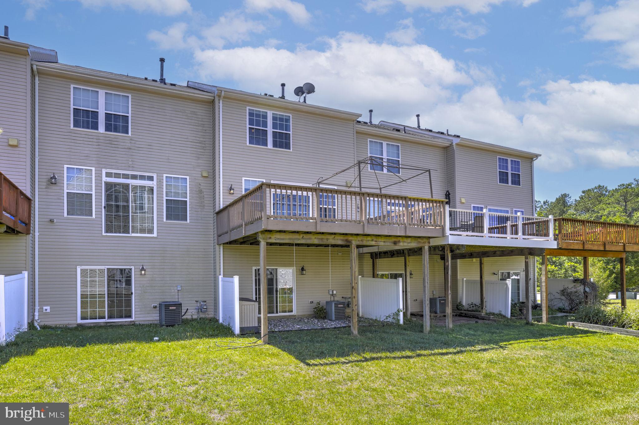 PRIMROSE PARK AT WILDEWOOD - Residential