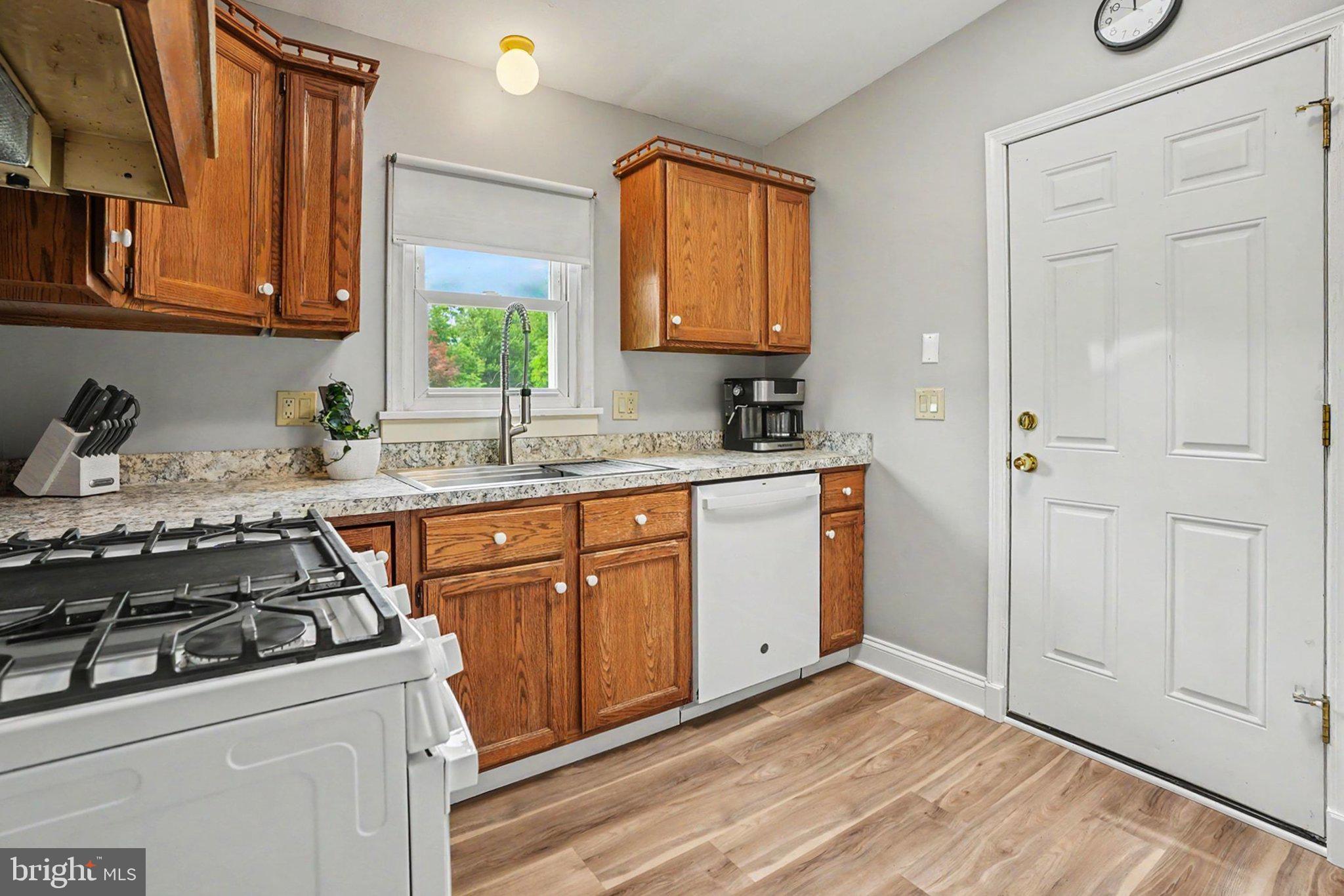 THE MEADOWS - Residential