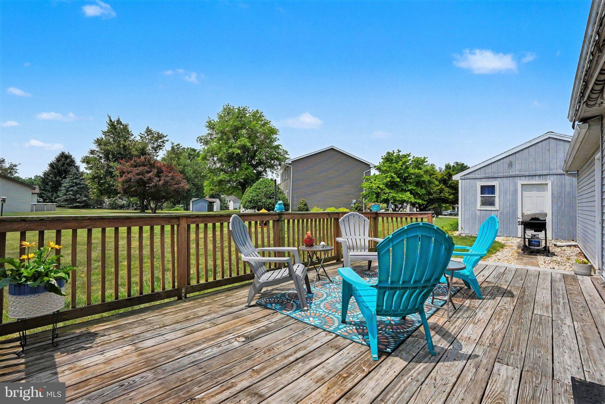 THE MEADOWS - Residential