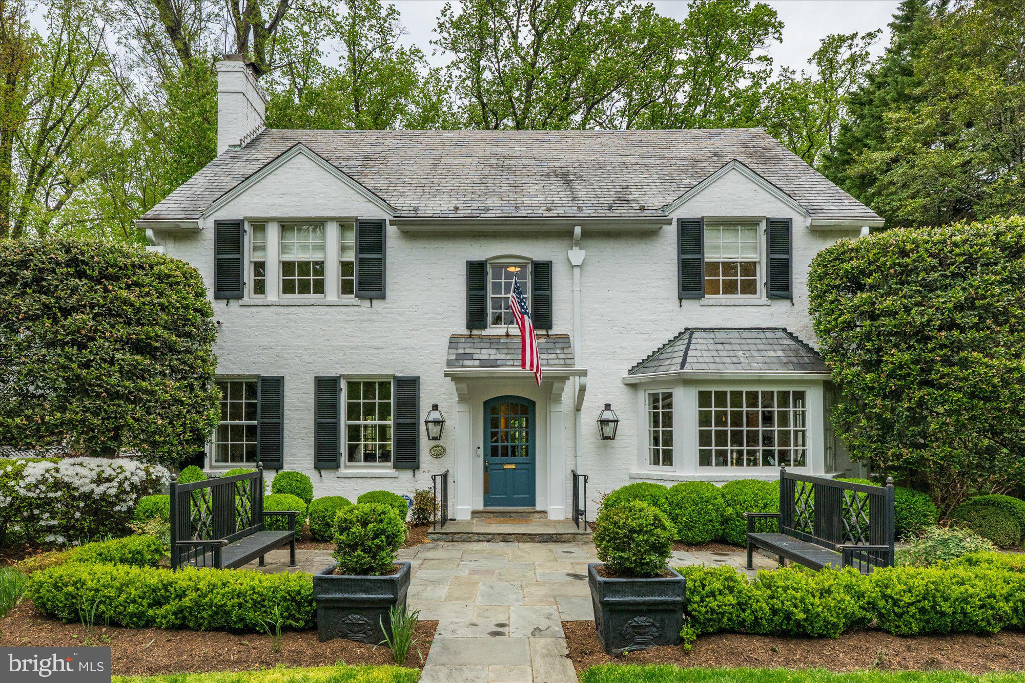 SPRING VALLEY - Residential