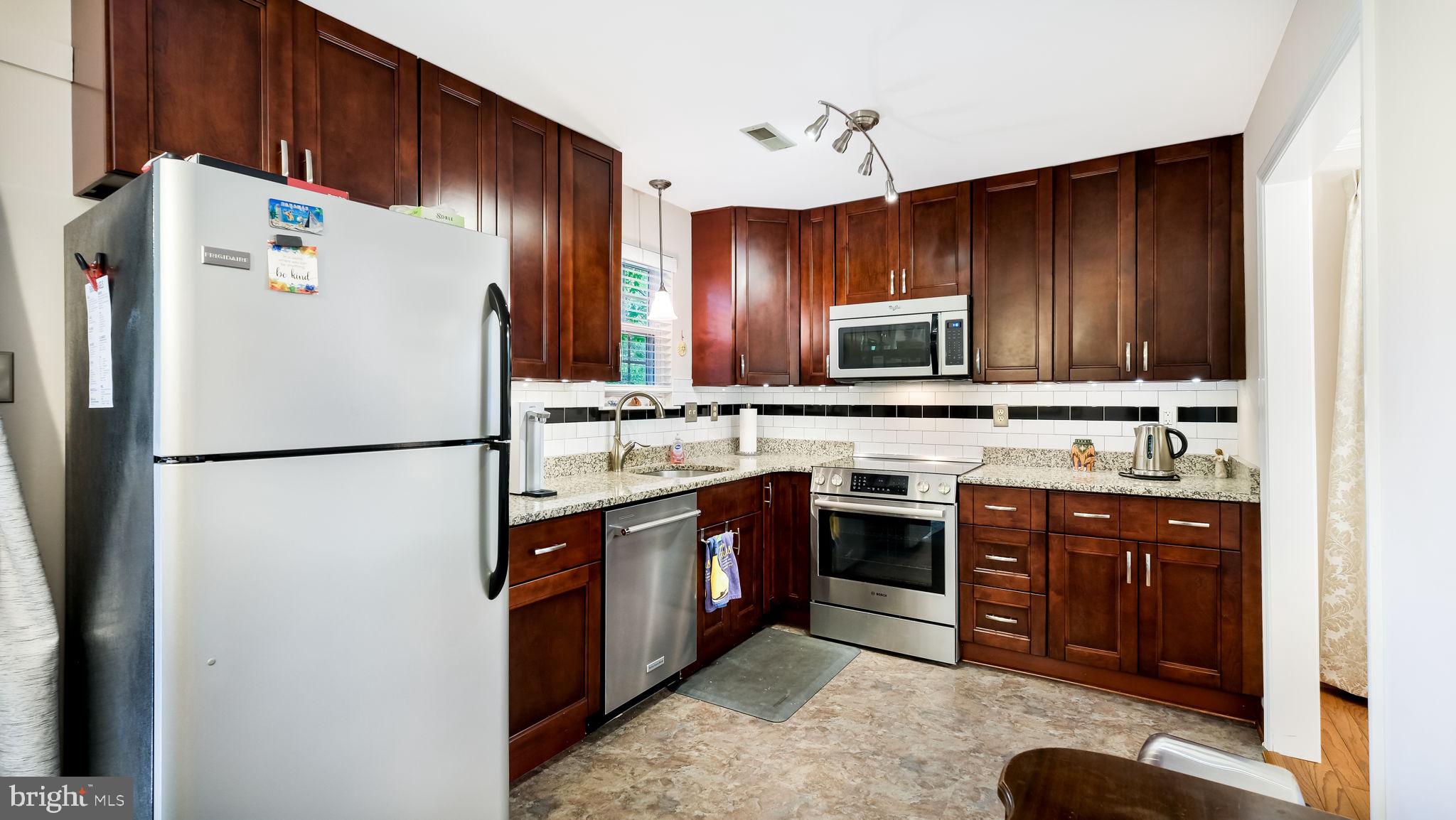 SANDY RIDGE TWINS - Residential