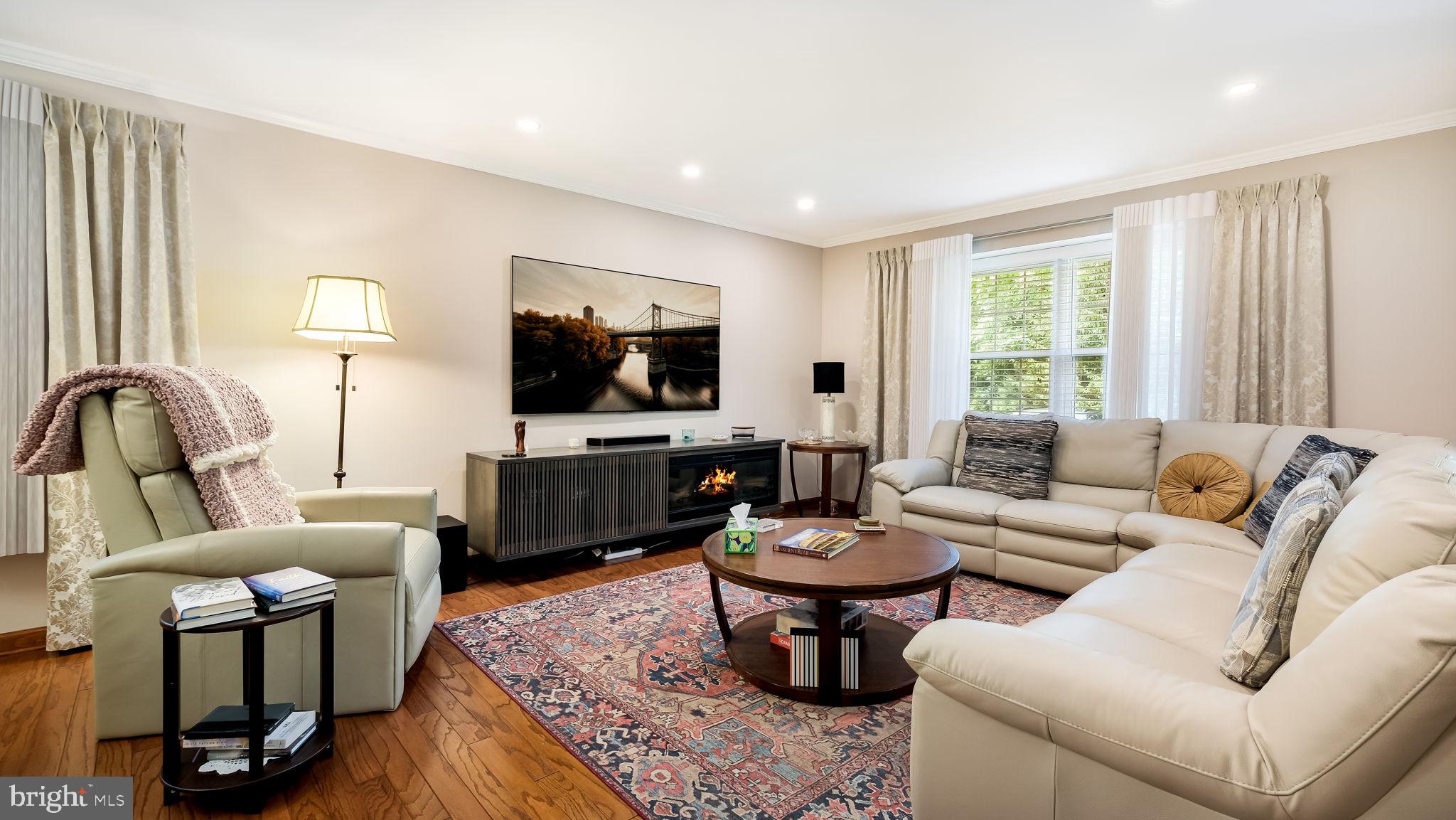 SANDY RIDGE TWINS - Residential