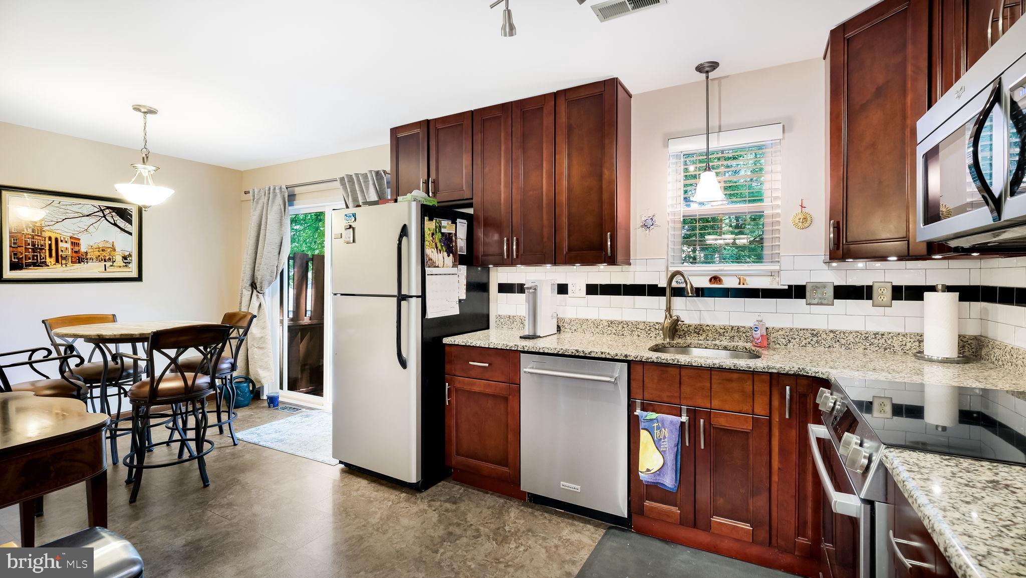 SANDY RIDGE TWINS - Residential