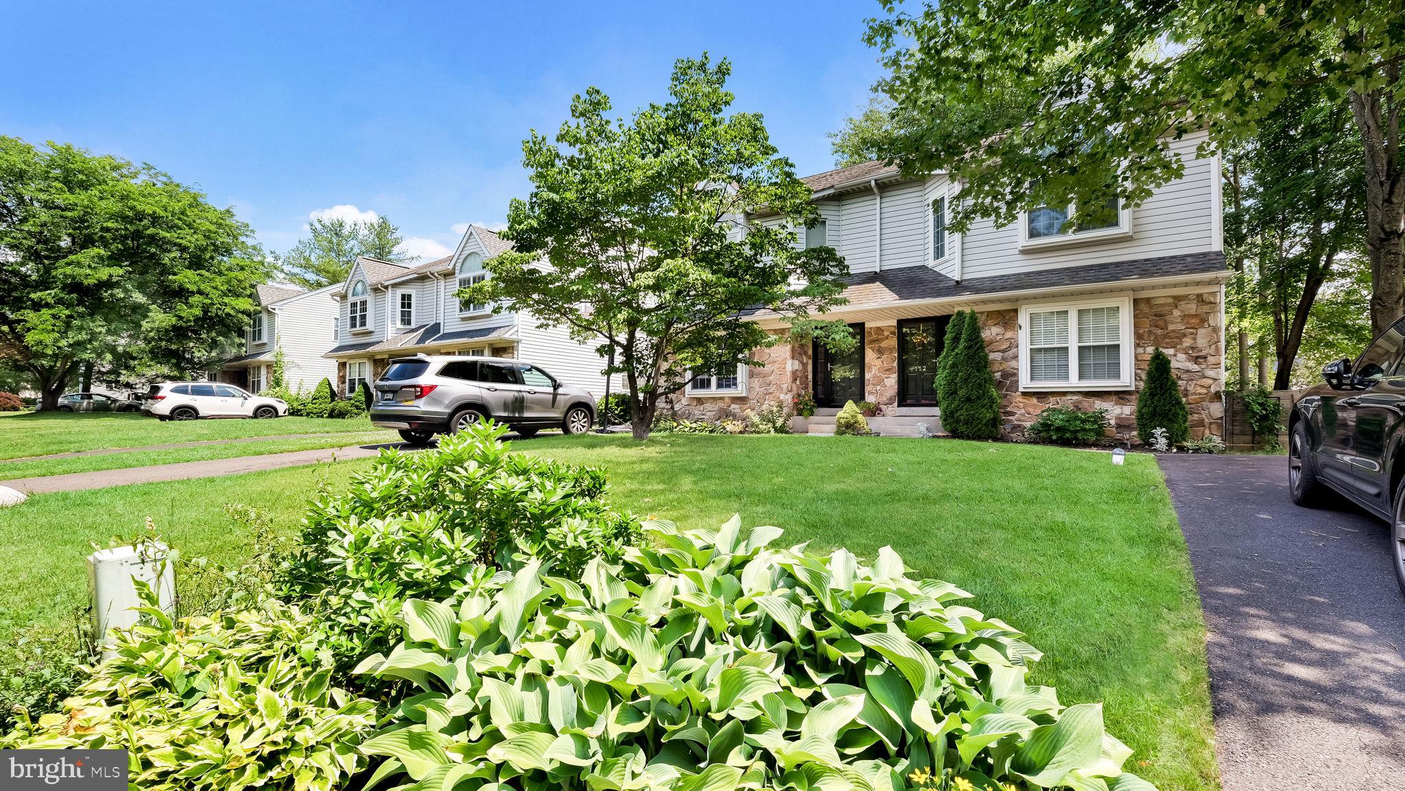 SANDY RIDGE TWINS - Residential