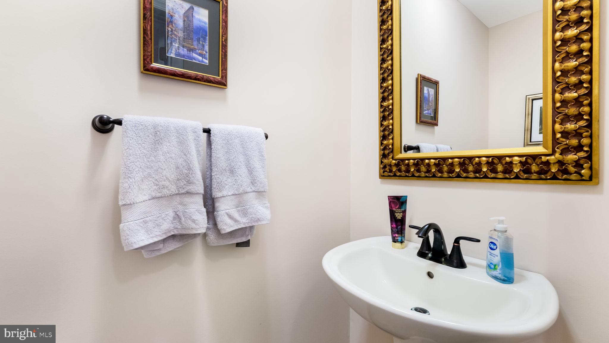 SANDY RIDGE TWINS - Residential