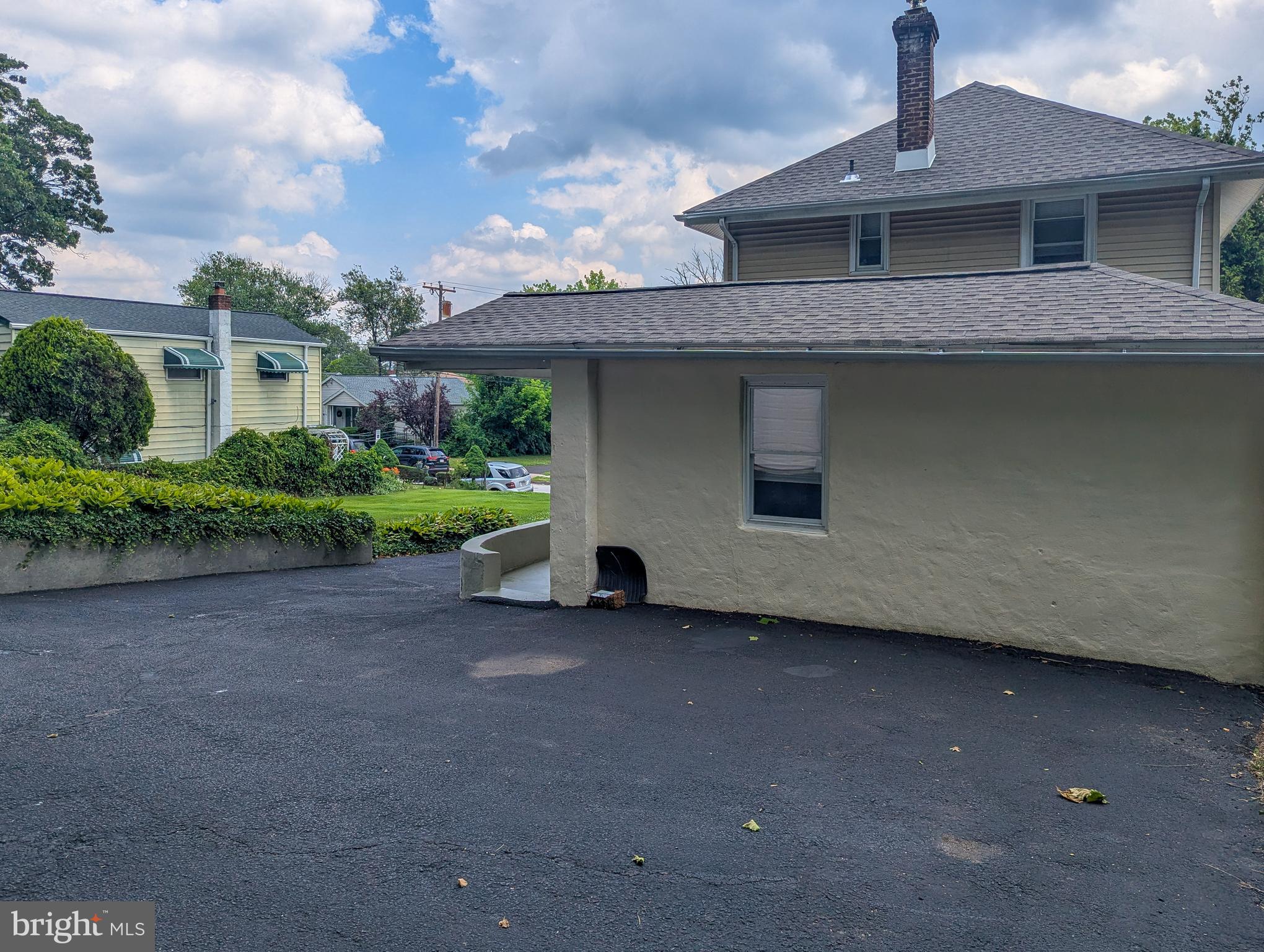 GLENSIDE - Residential