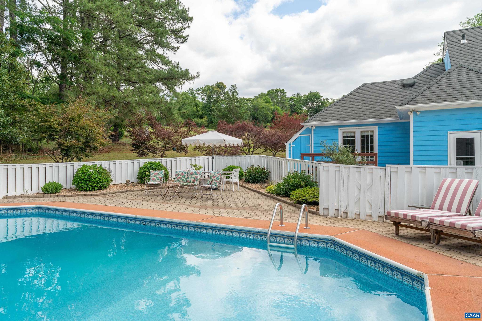 LEWIS HILLS - Residential