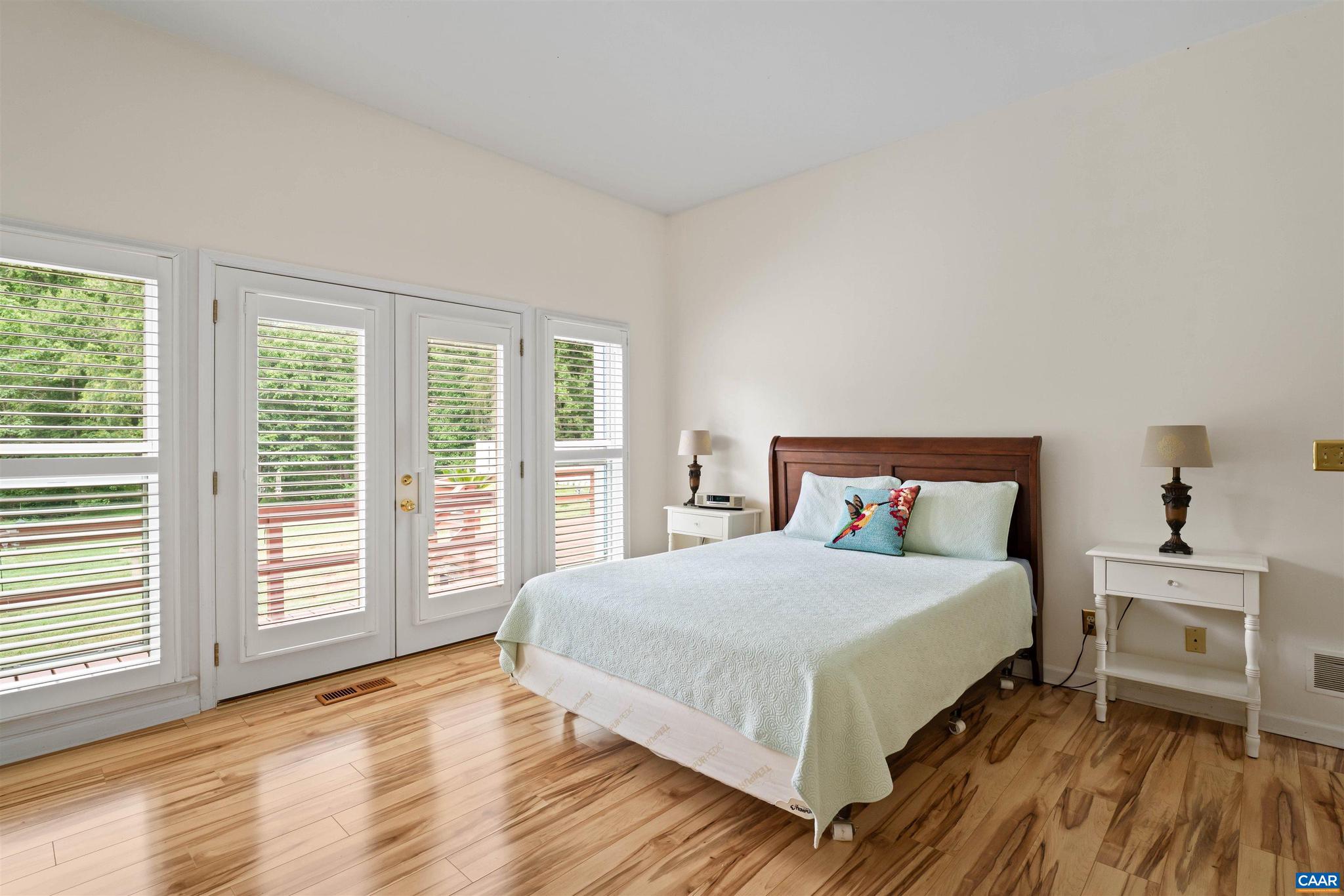 LEWIS HILLS - Residential