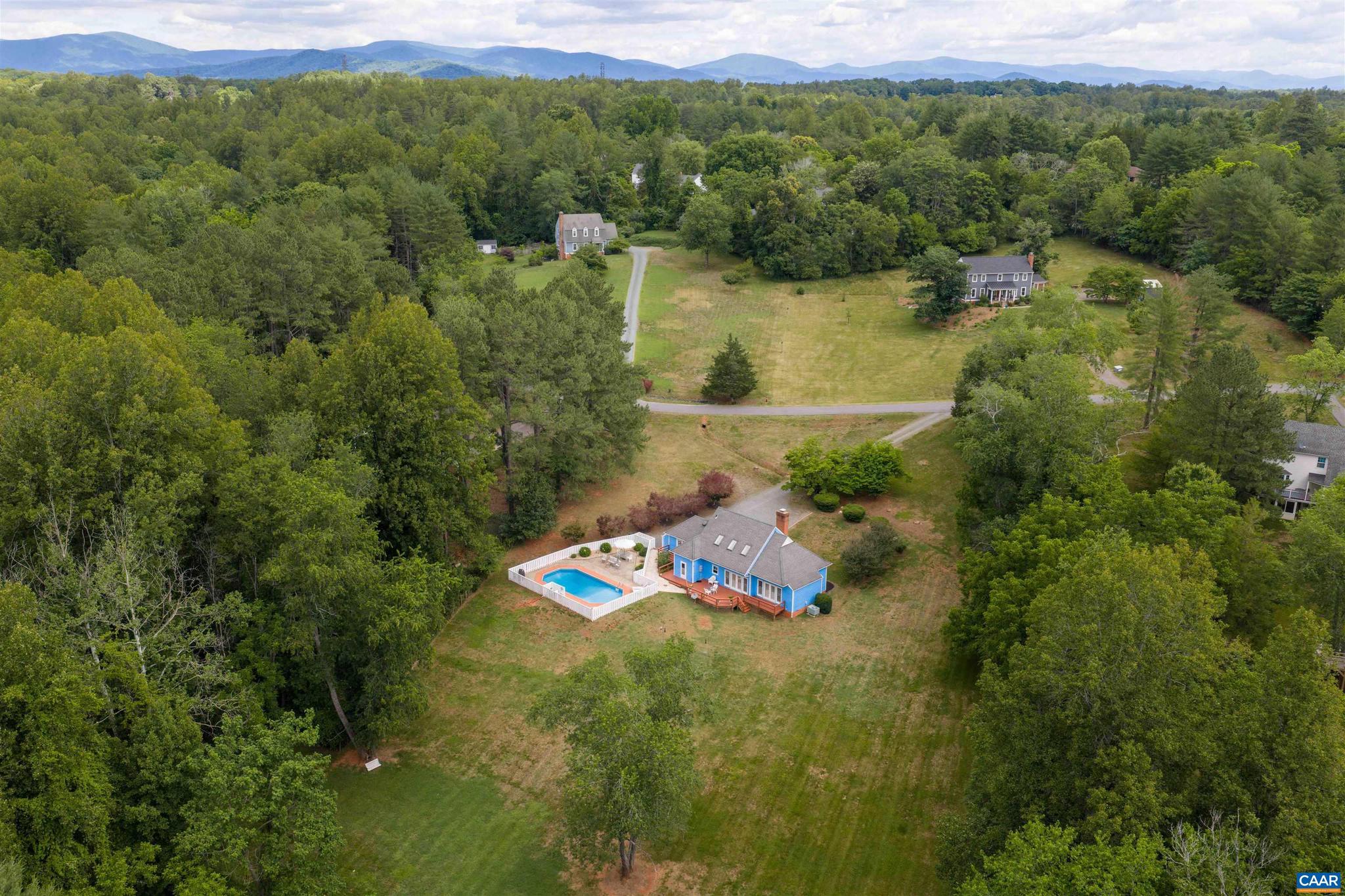 LEWIS HILLS - Residential