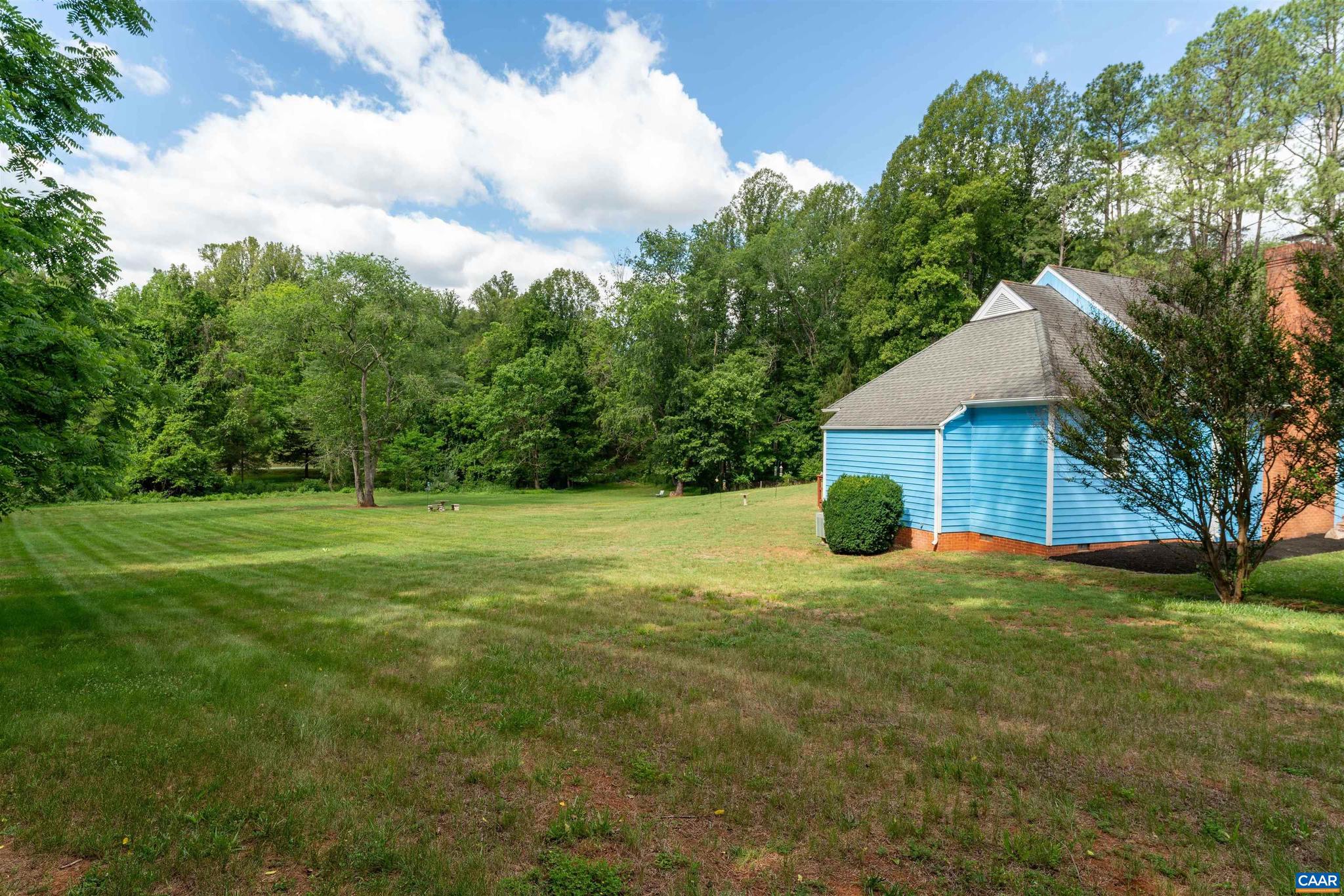 LEWIS HILLS - Residential