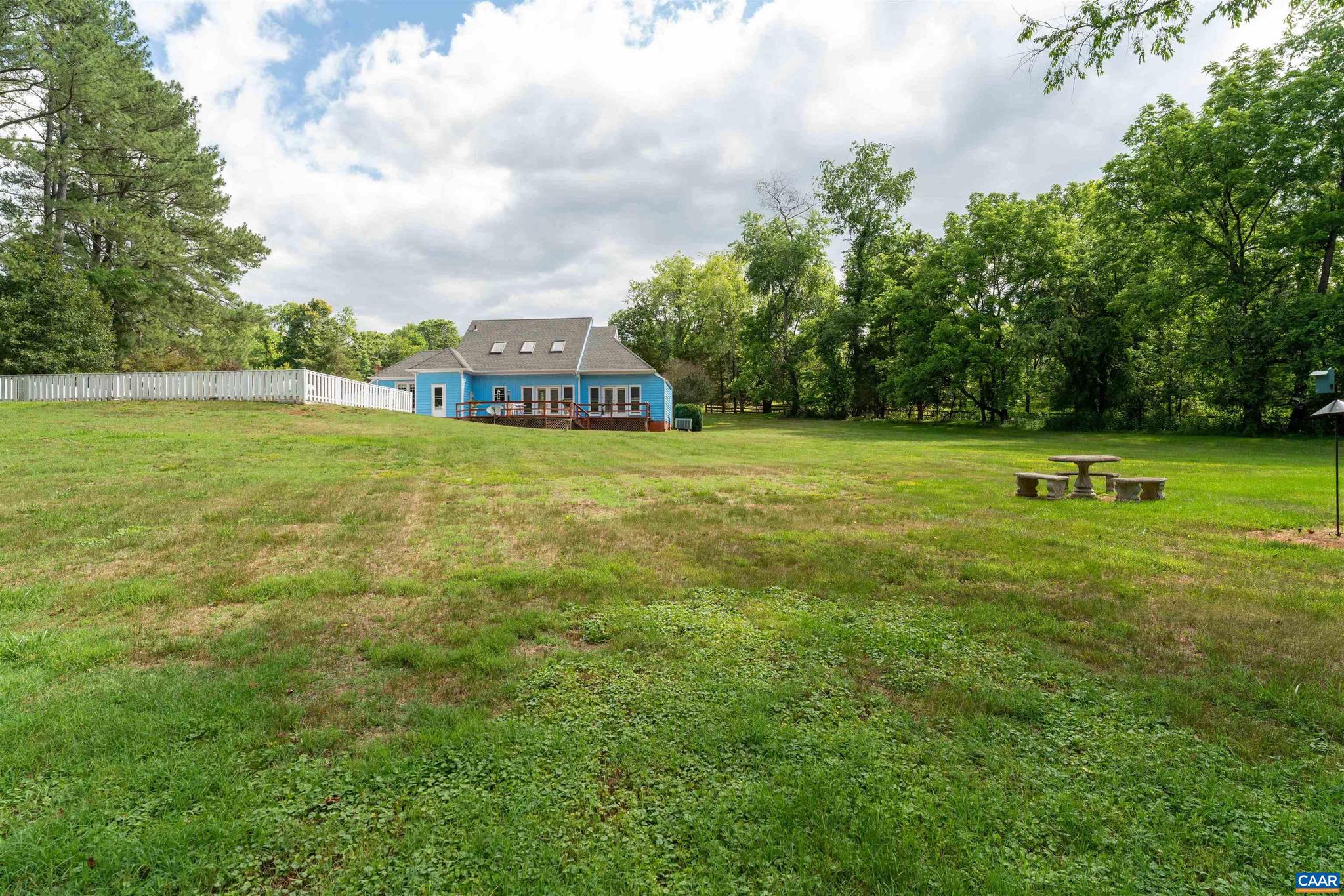 LEWIS HILLS - Residential
