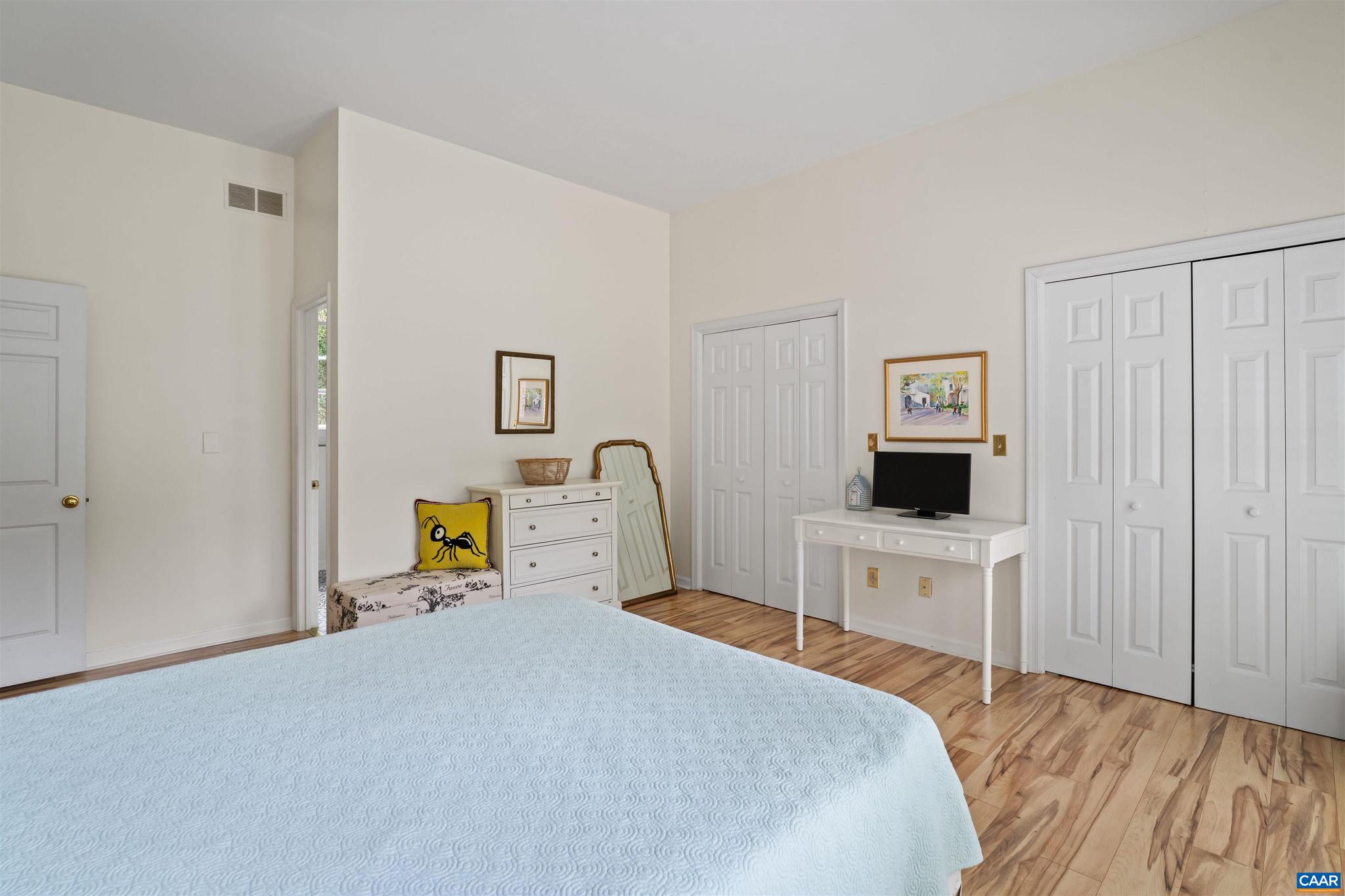 LEWIS HILLS - Residential