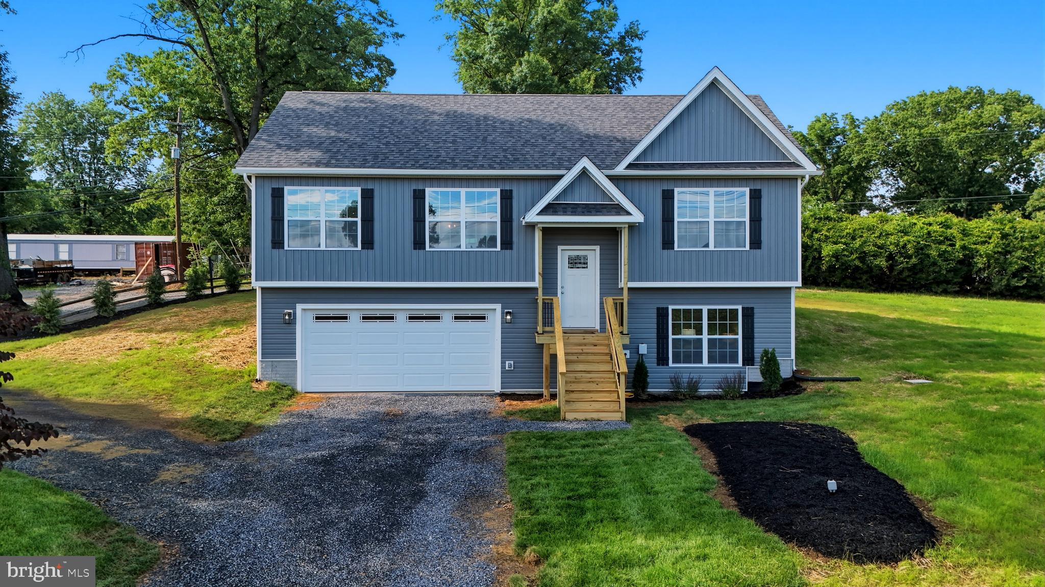 KEYES FERRY ACRES - Residential