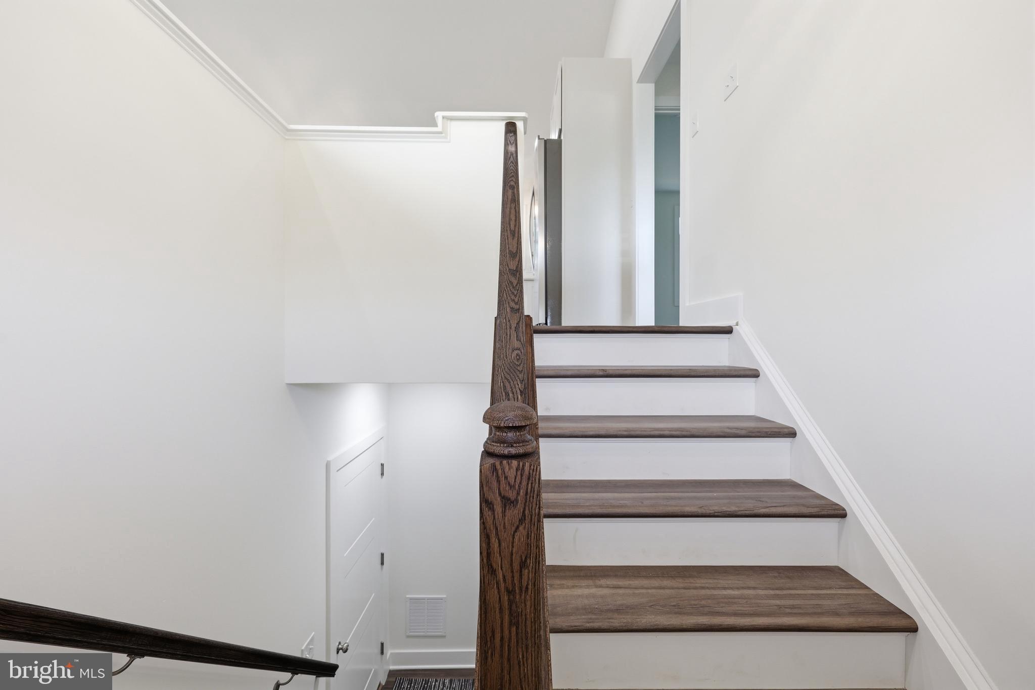 KEYES FERRY ACRES - Residential