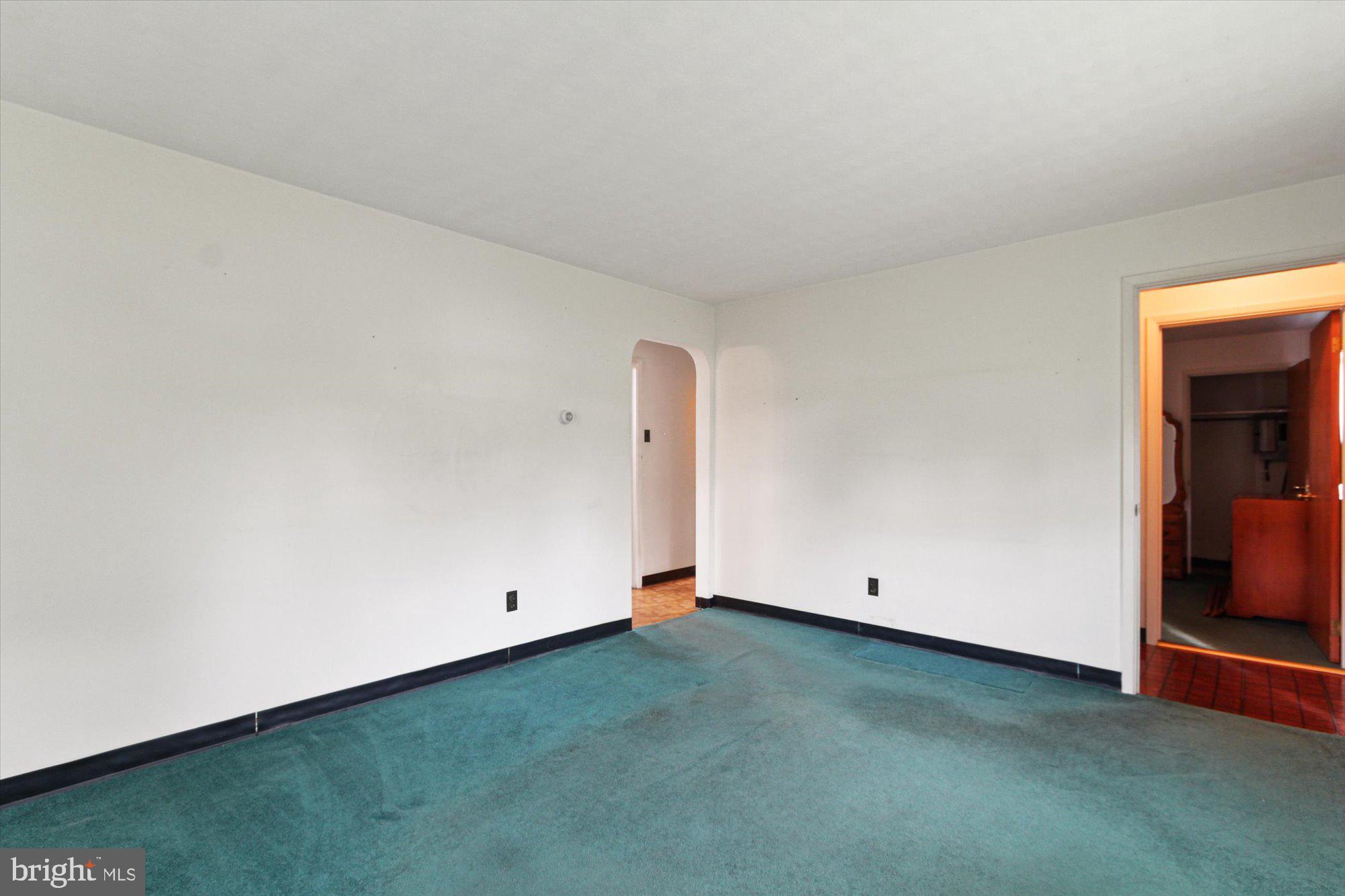 YORK TWP - Residential