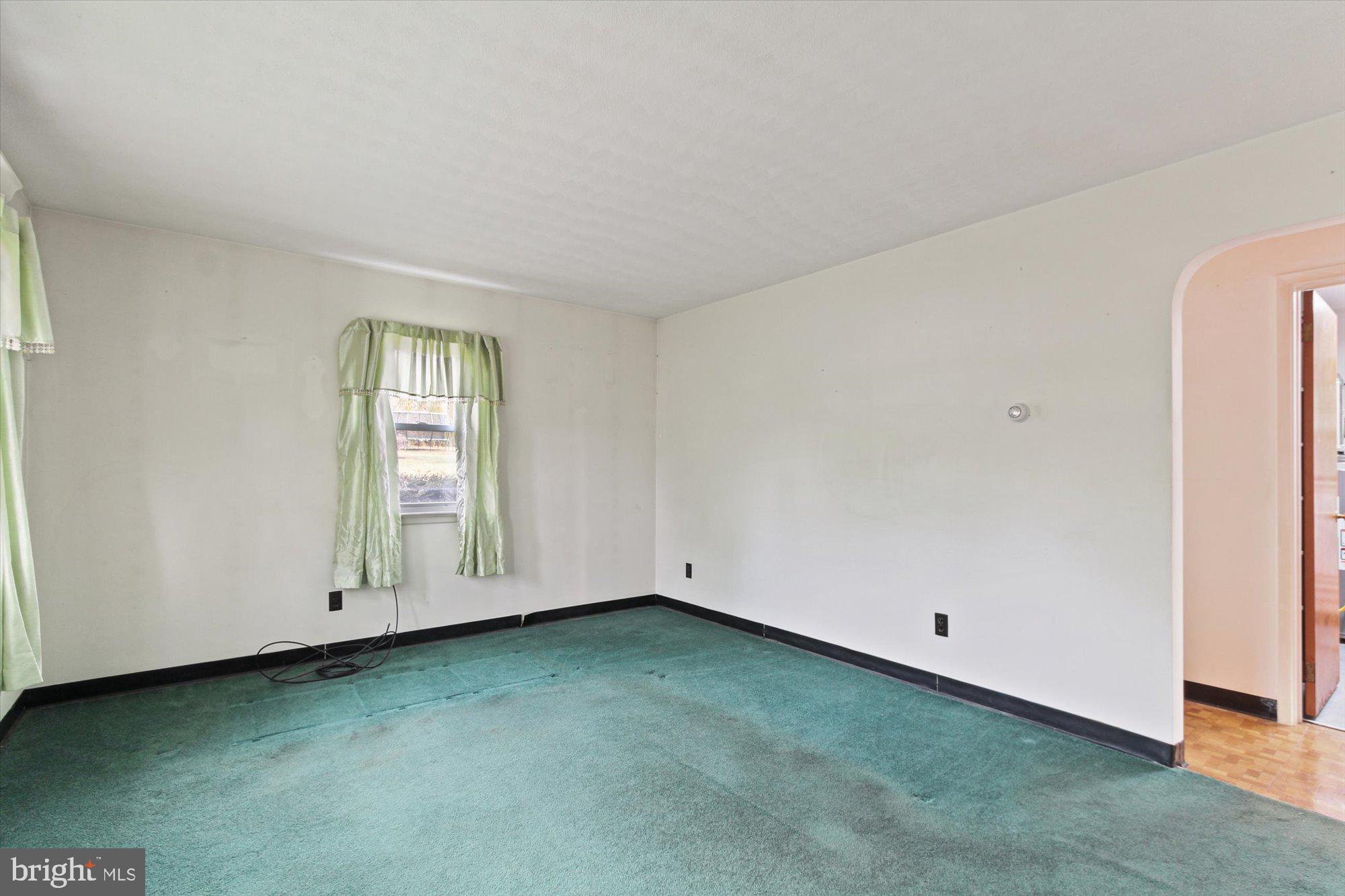 YORK TWP - Residential