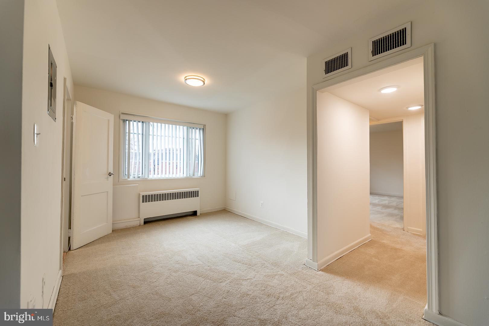 PARKSIDE CONDOMINIUMS - Residential Lease